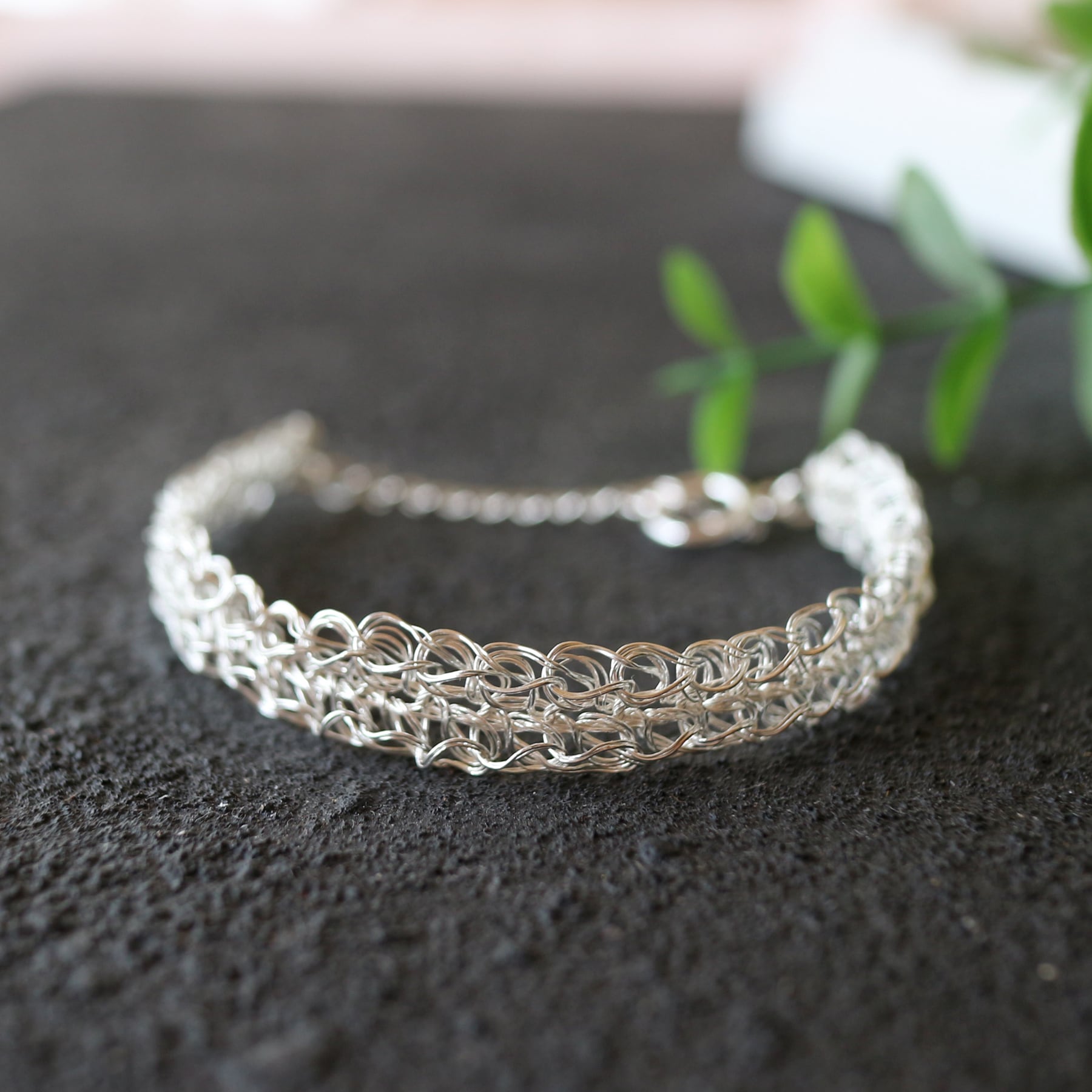 純銀線クロッシェ用 シルビアン 89 純銀線クロッシェ用 シルビアン 89