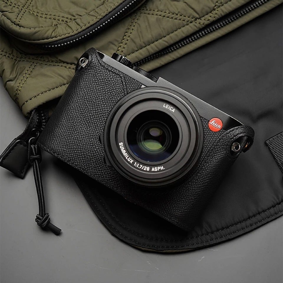 ライカ Q2 専用ボディケース クラシック | Mr.Stone