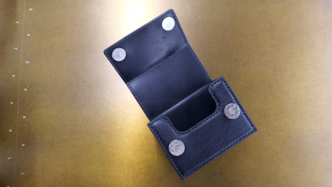 本革製プレミアムデッキケース（BLACK） | ハッピー商店