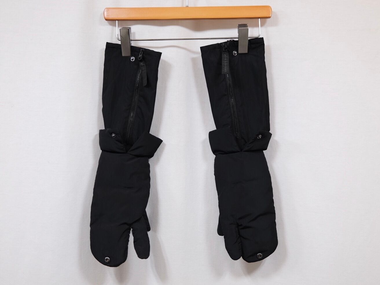 JUN MIKAMI “ WILD THINGS × JUN MIKAI GLOVE “ NAVY/BLACK | Lapel