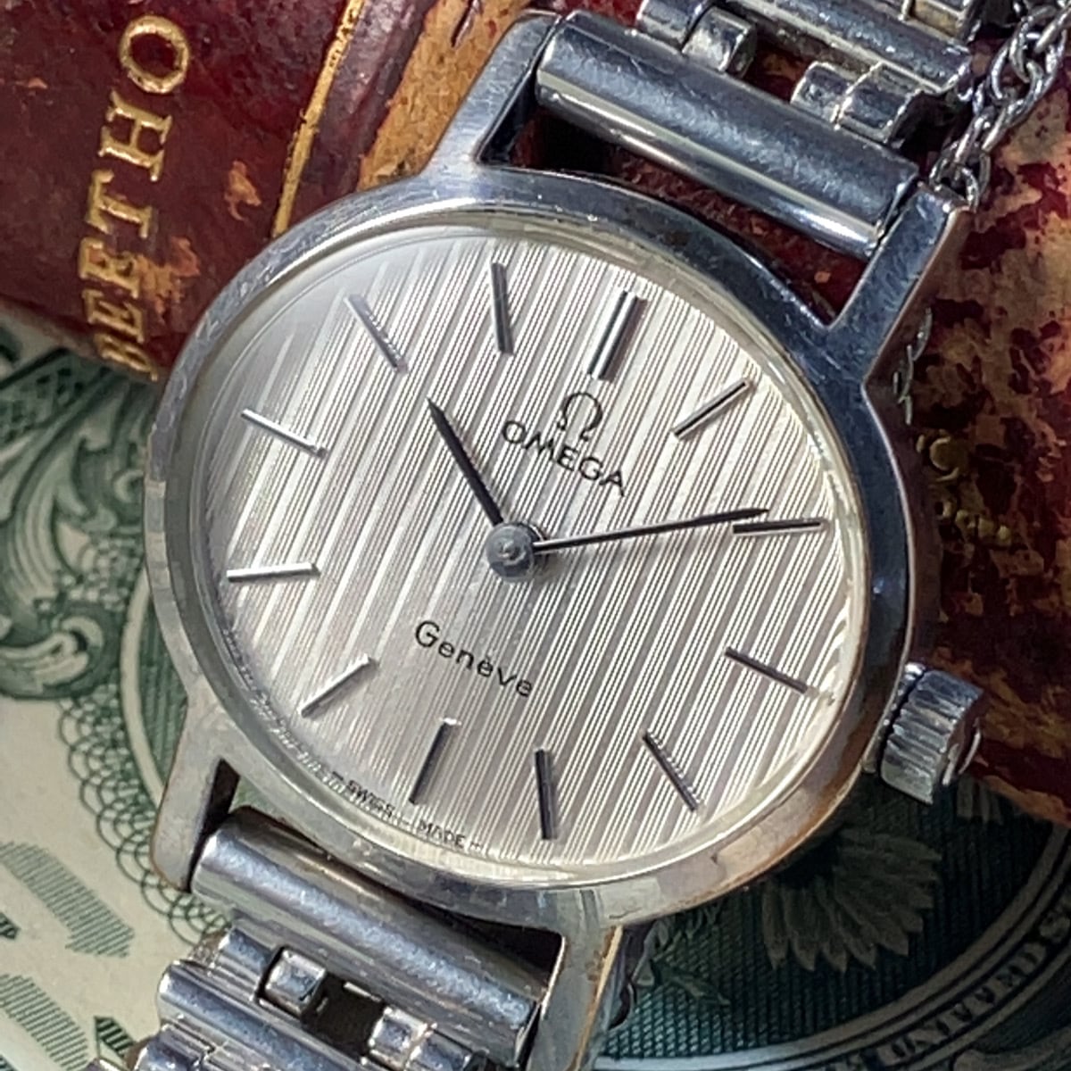 ☆一点限り OH済 オーバーホール済☆オメガ OMEGA 手巻き レディース