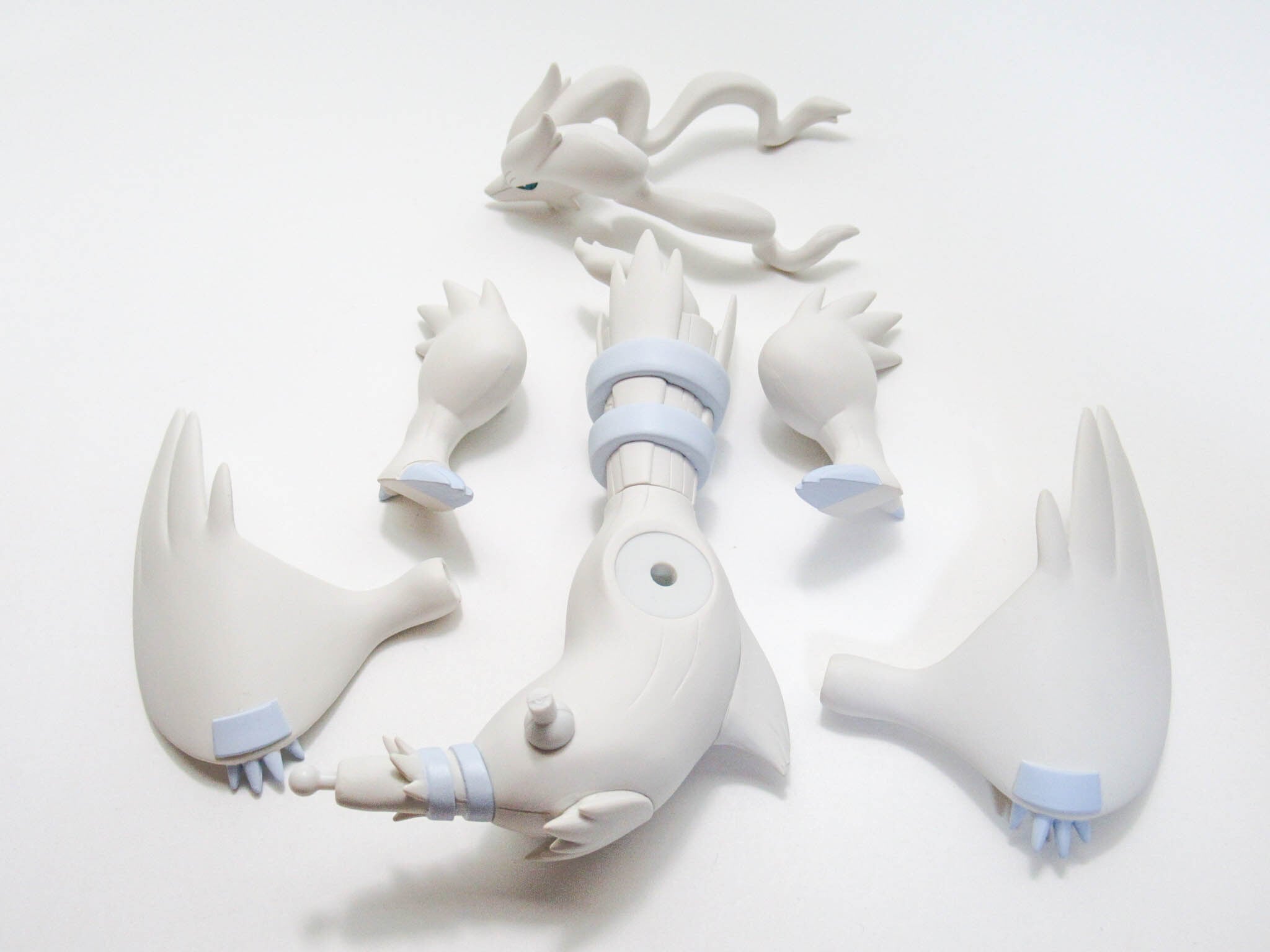 537】 N 小物パーツ レシラム ねんどろいど | ホビー通販 アニホープ