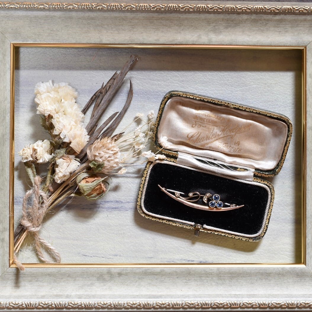 アンティーク9K＊1900年頃イギリス＊シードパールのお花がかわいい