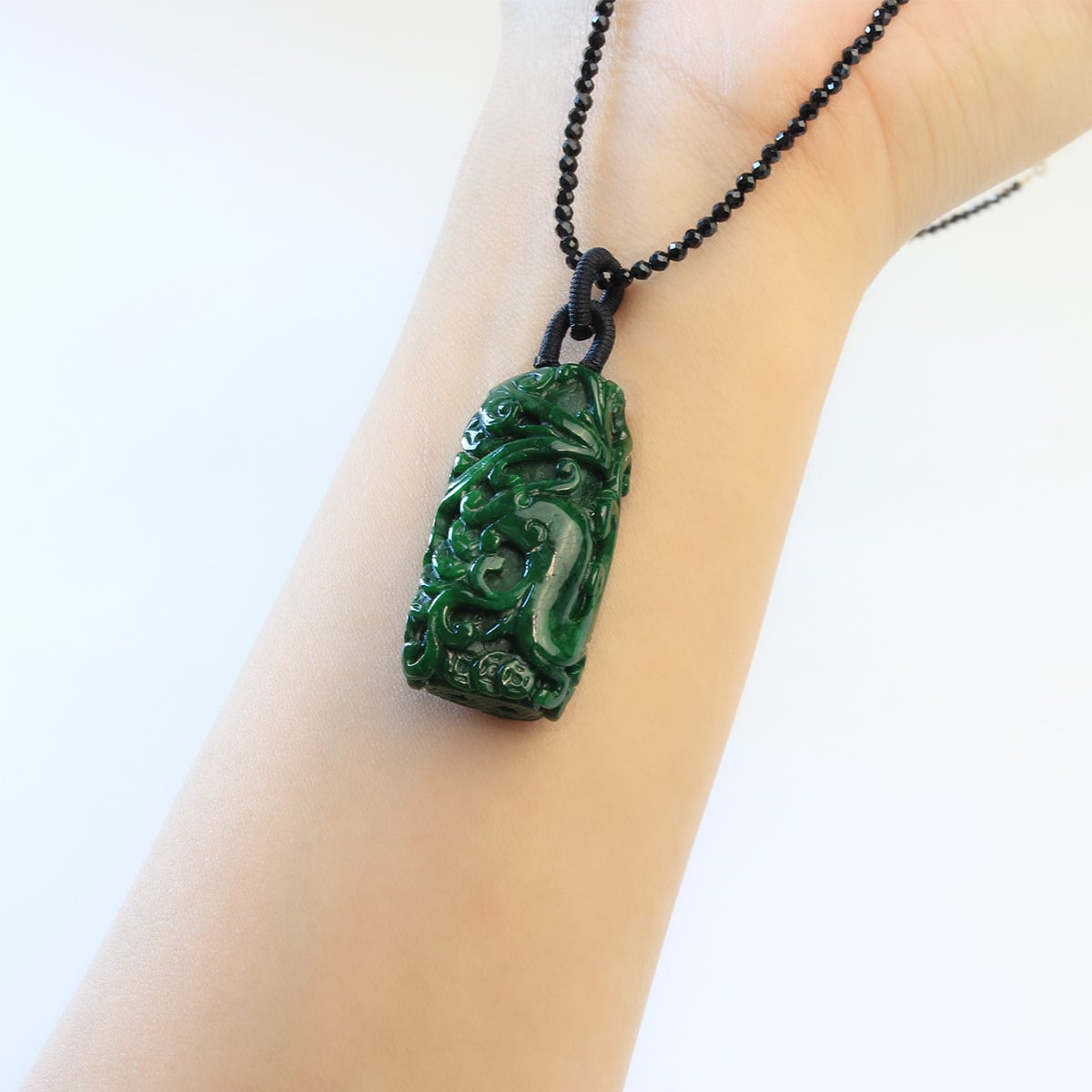 濃い翡翠が魅力的 鳳凰ペンダントトップ A貨翡翠 jd_pt1055 CO