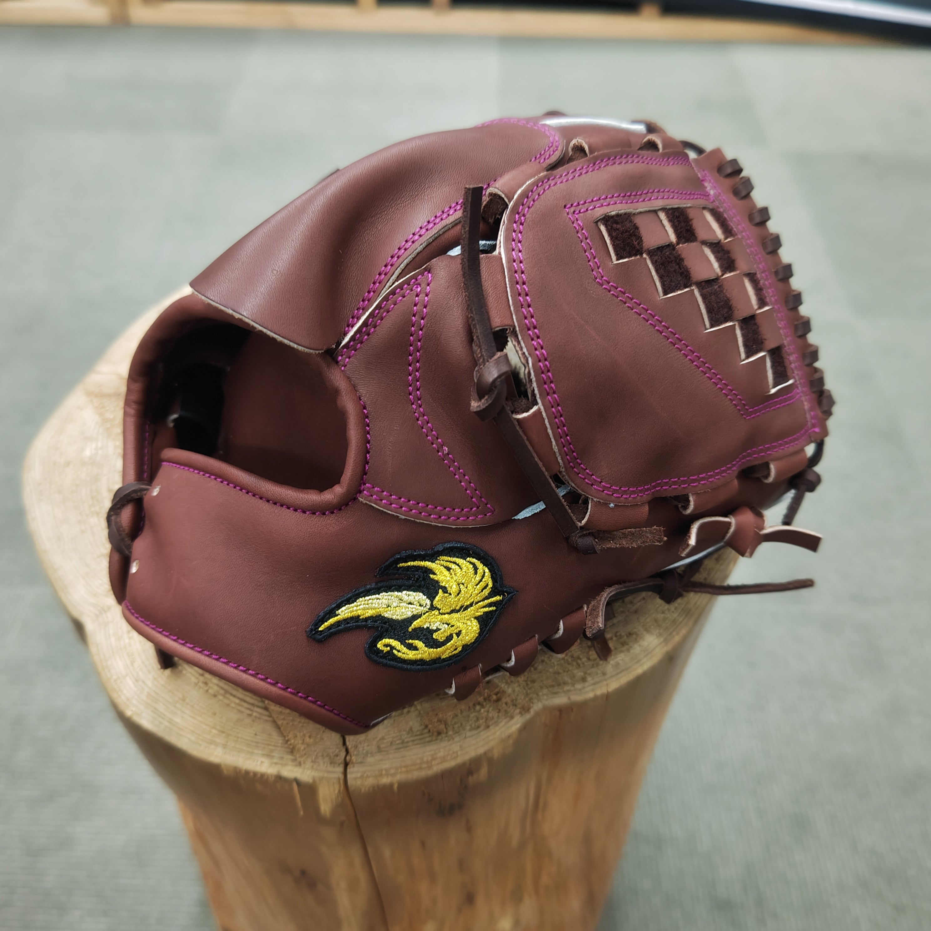 舞 鳳凰ラベル 投手特化型 特殊重心グローブ 硬式用 投手用 右投げ用