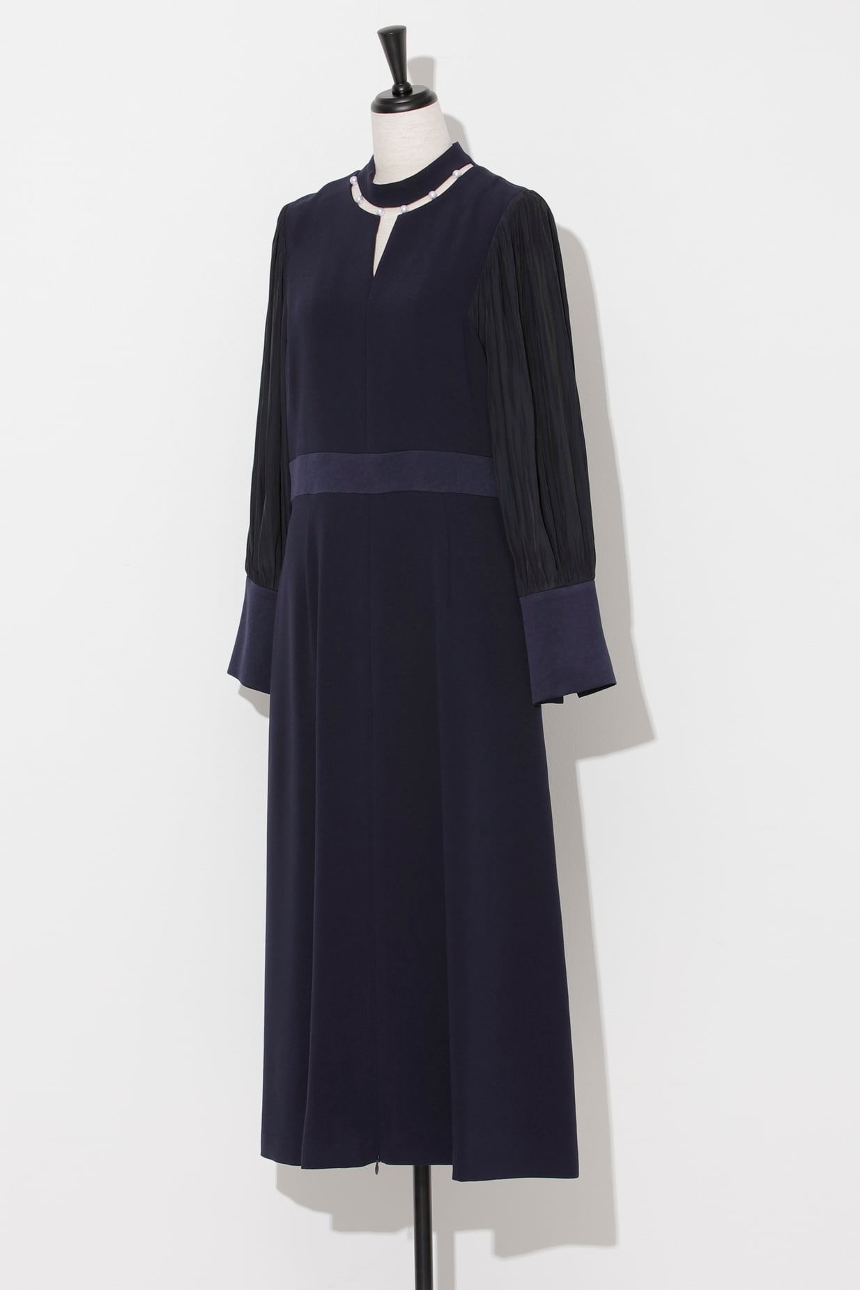 2Way Neck Pearl Dress DARK NAVY | Arobe OFFICIAL ONLINE STORE