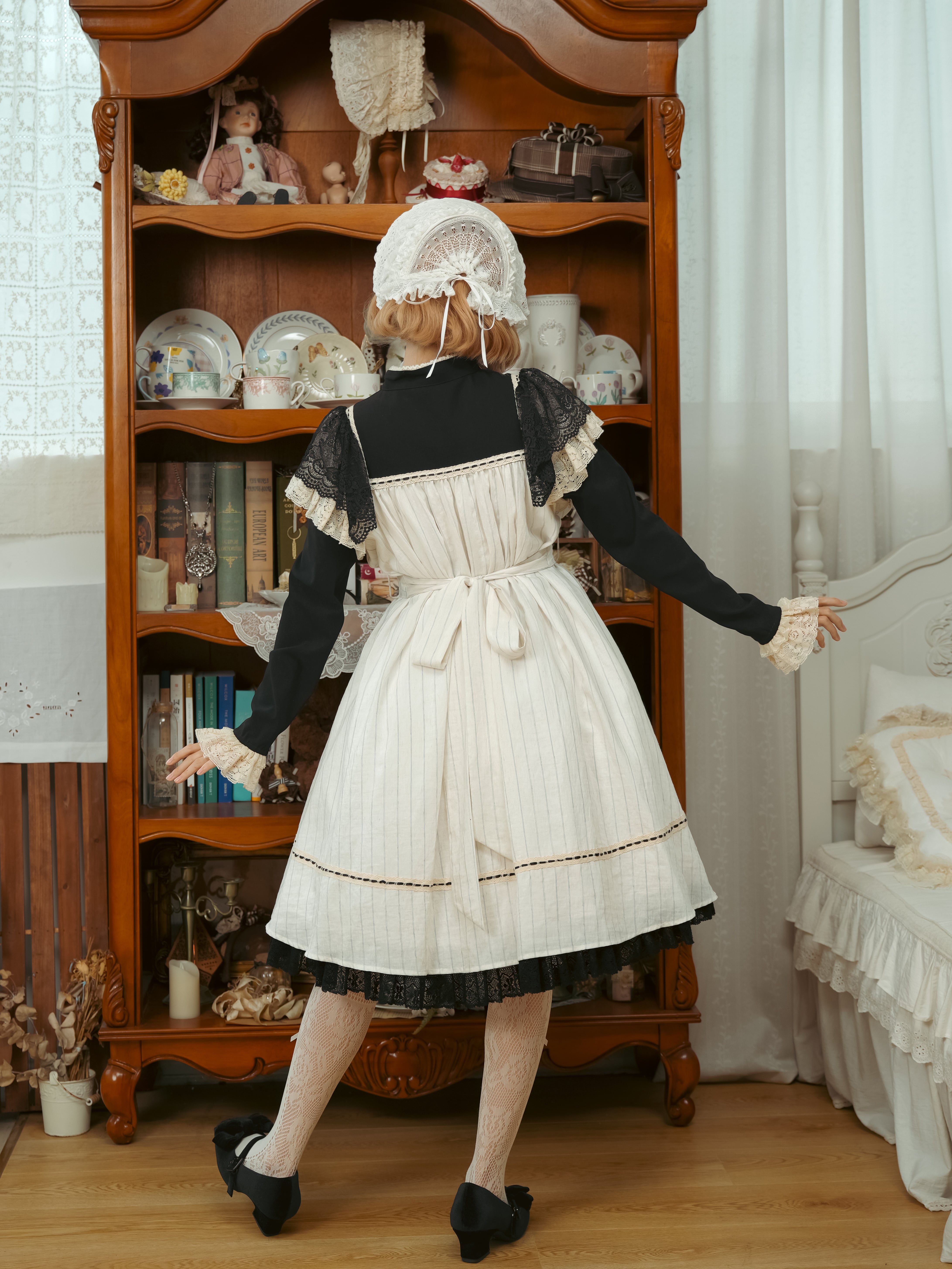 ホワイトナイツ セレクタリーワンピース | HoshibakoWorks