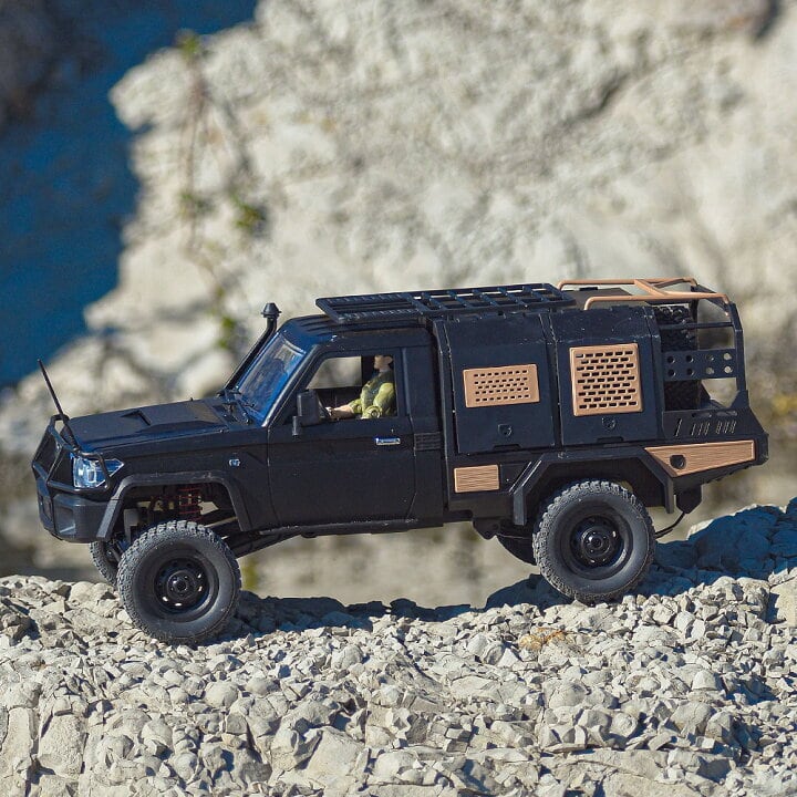 WPL JAPAN MNモデル トヨタ ランドクルーザー79オーバランド仕様 1/12