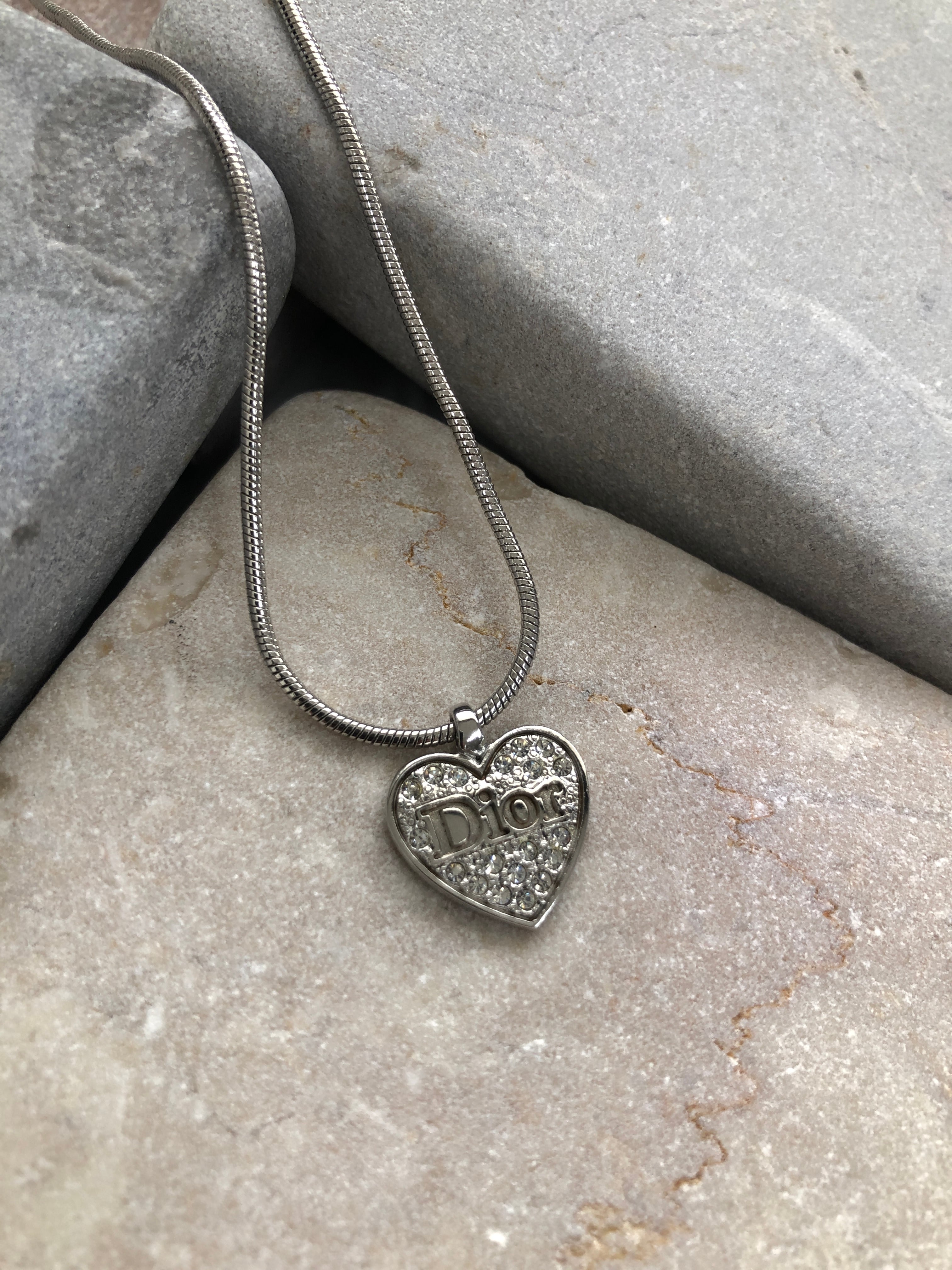 Christian Dior クリスチャン ディオール ネックレス シルバー ロゴ
