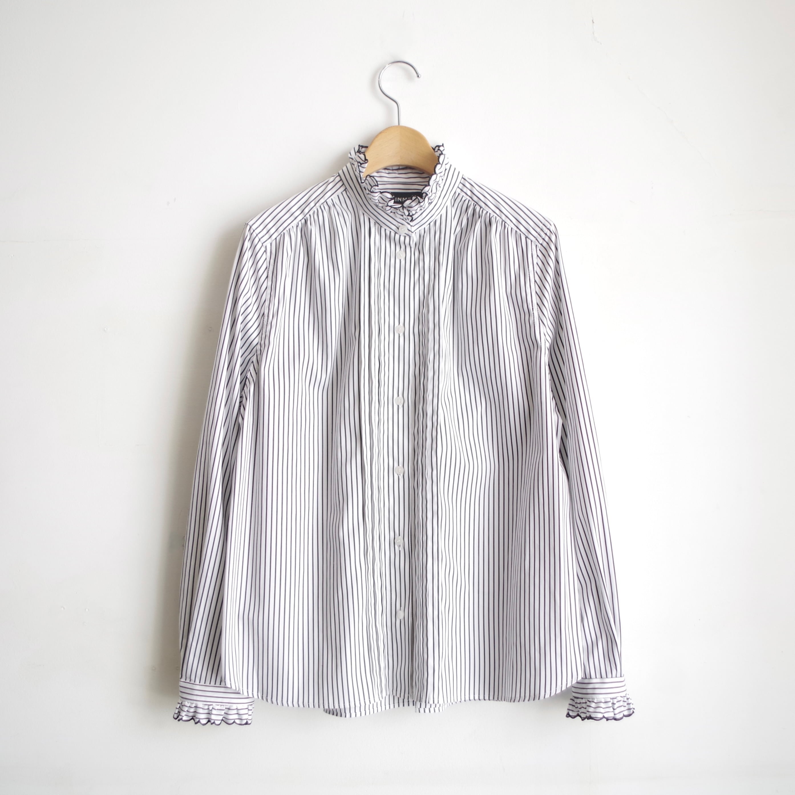 SINME スカラエンブロイダリーシャツ ピンストライプ（広） | 1F Store