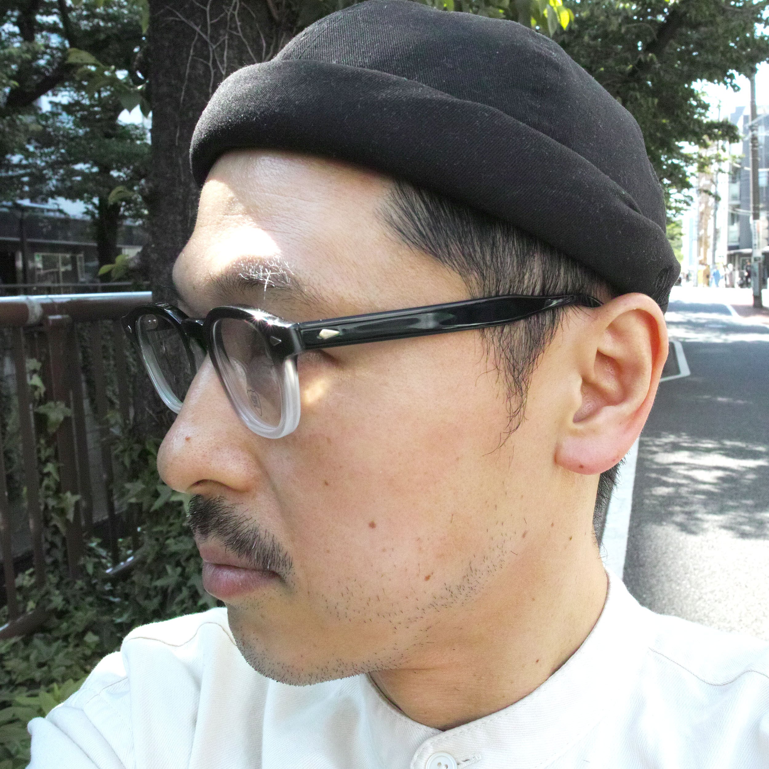 JULIUS TART OPTICAL / AR / ブリッジ:24mm / Black Clear Fade