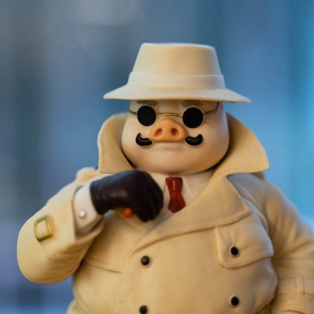 紅の豚 磁器オルゴール ポルコ/トレンチコート（4971） | すすのこ商店