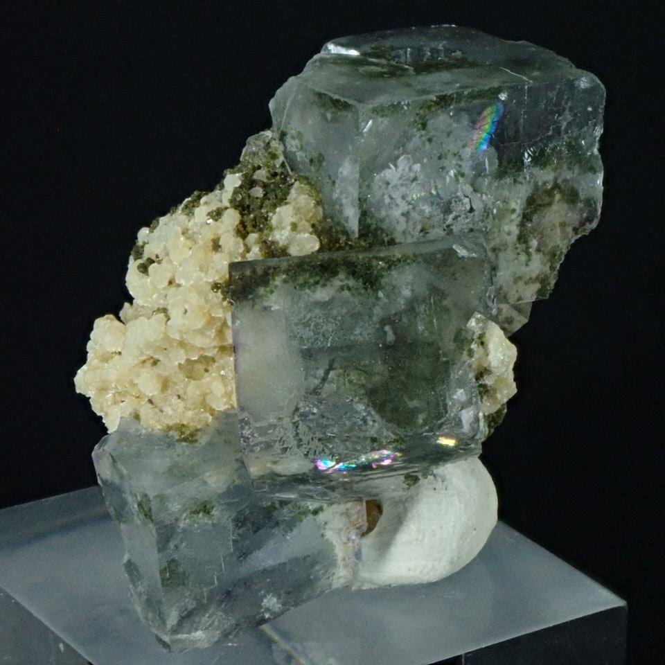 フローライト 中国 湖南省 ヤオガンシャン産 蛍石 XOP521