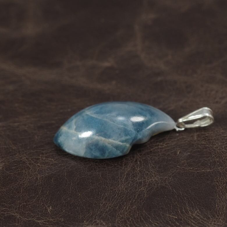 糸魚川翡翠 入りコン沢 茄子紺 ペンダントトップ 入りコン沢ヒスイ