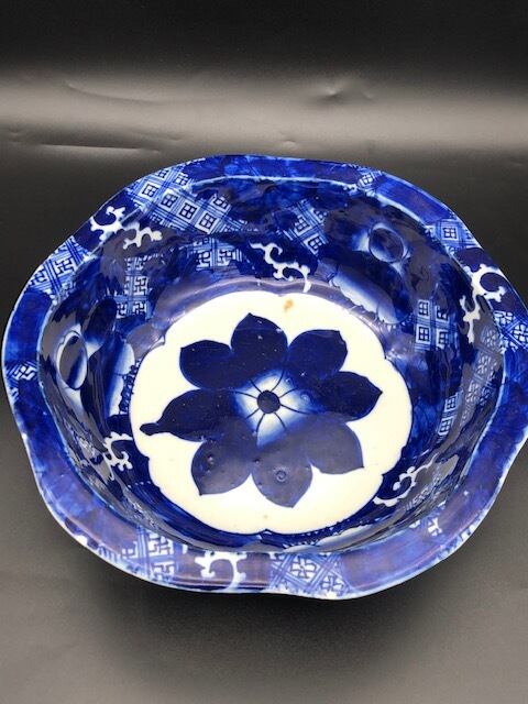 明治時代古伊万里幾何学模様ベロ藍印判手中押し鉢ボウル27cm伊万里焼