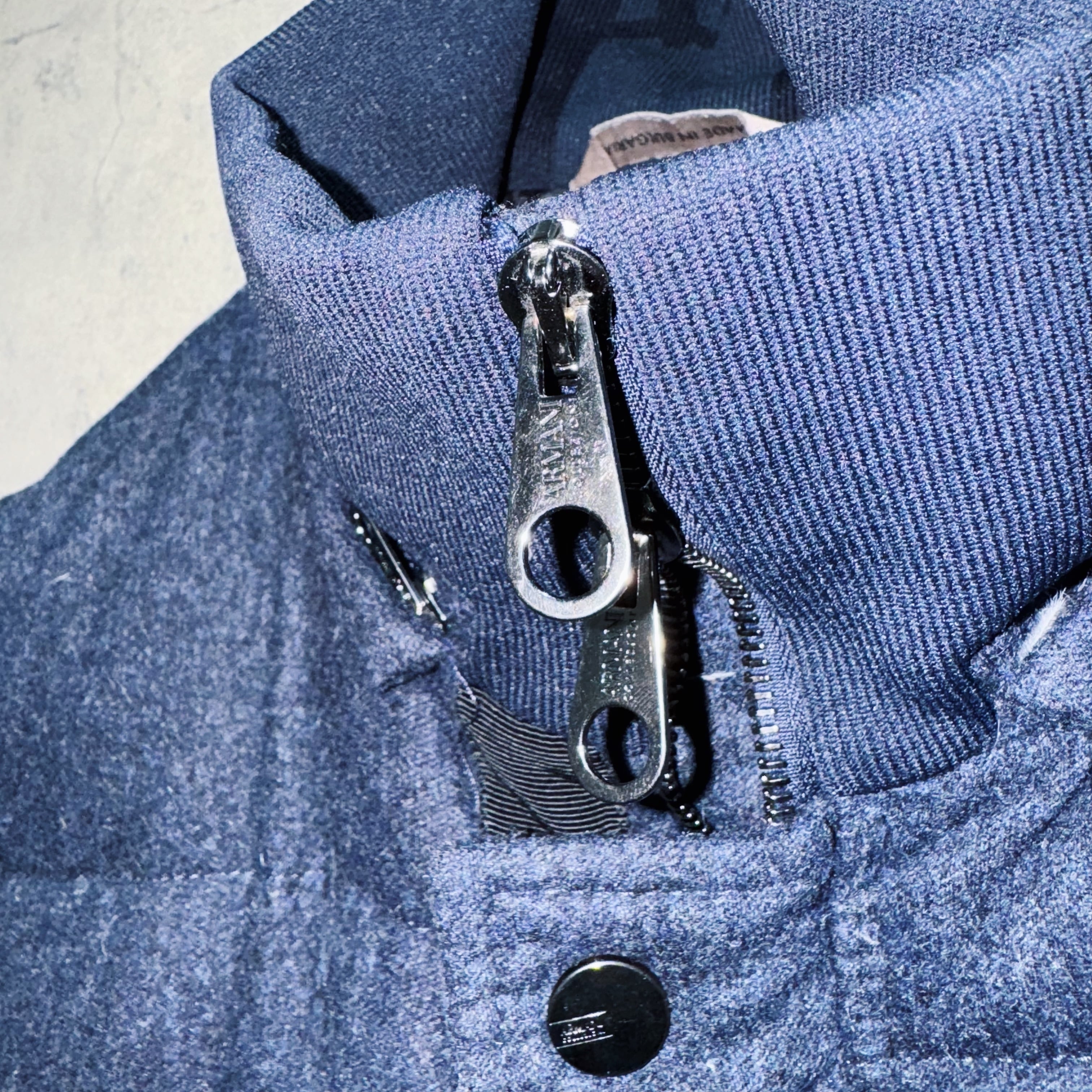 ARMANI COLLEZIONI”stand neck double zip design down jacket | ayne