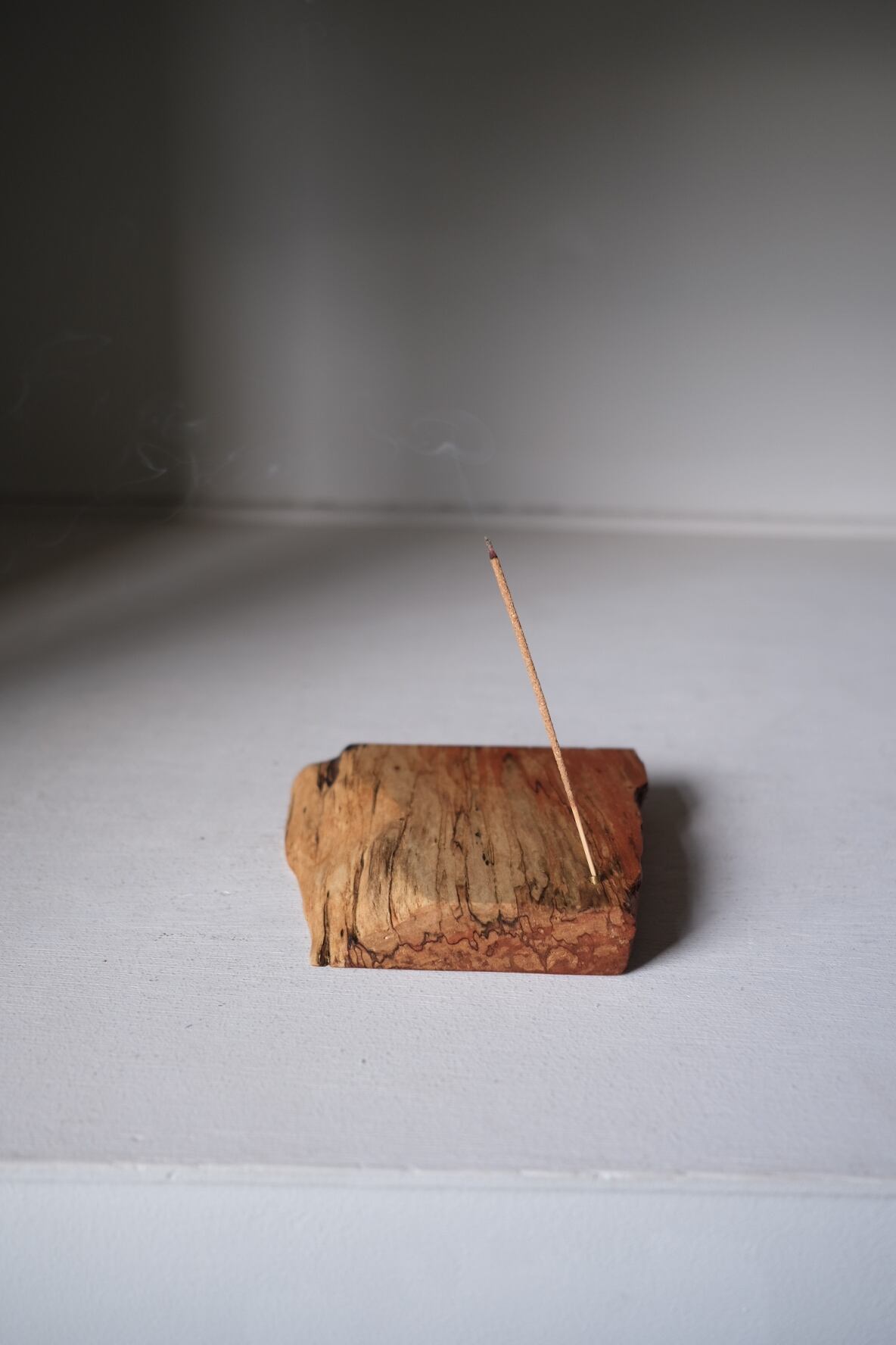 一枚板お香立て 椨 精霊が宿る木 tabu #143 | TORINOKI FURNITURE