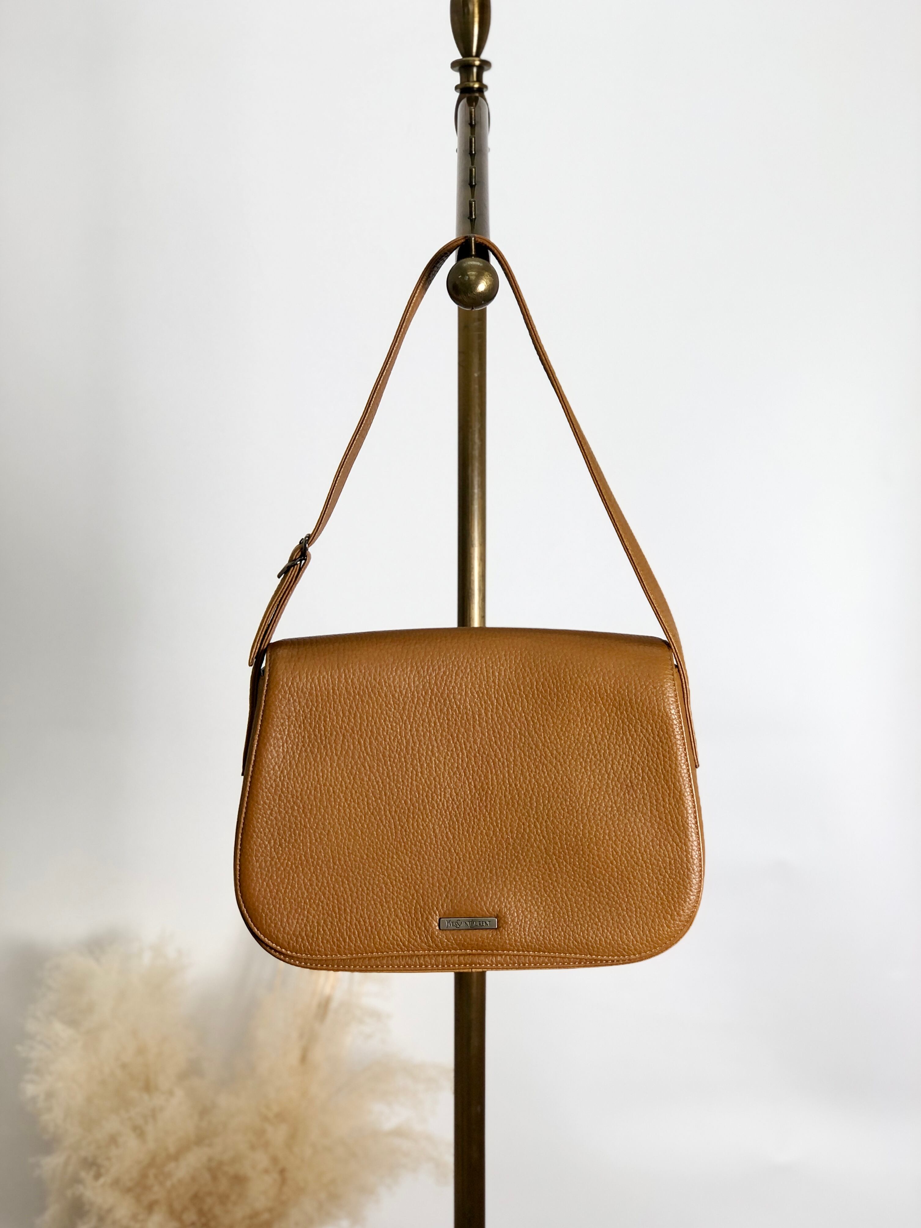 Yves Saint Laurent イヴ・サンローラン ショルダーバッグ ブラウン