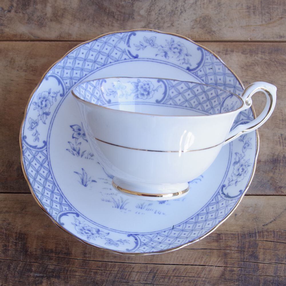 古いガラス皿 プレート ソーサー フランス アンティーク 青い花 no.102