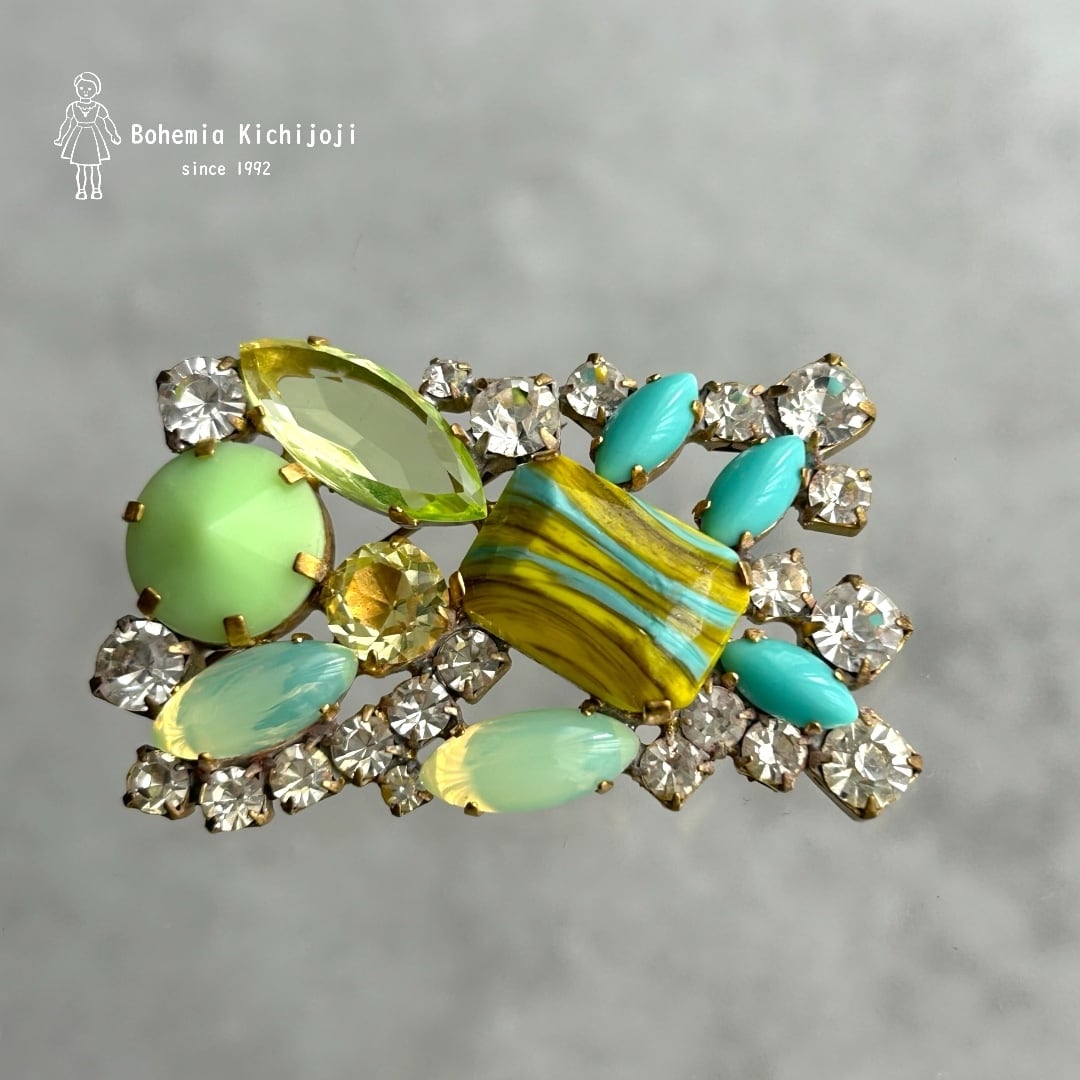 ココ様希少！ヨーロッパ製 バイカラーガラス ヴィンテージブローチB172