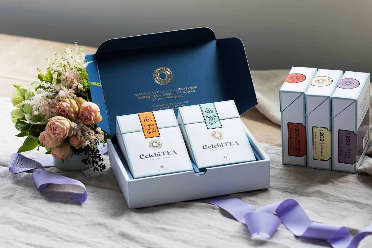 ノエビア スペチアーレ プレミアムコフレ&おまけにスペチアーレチーク