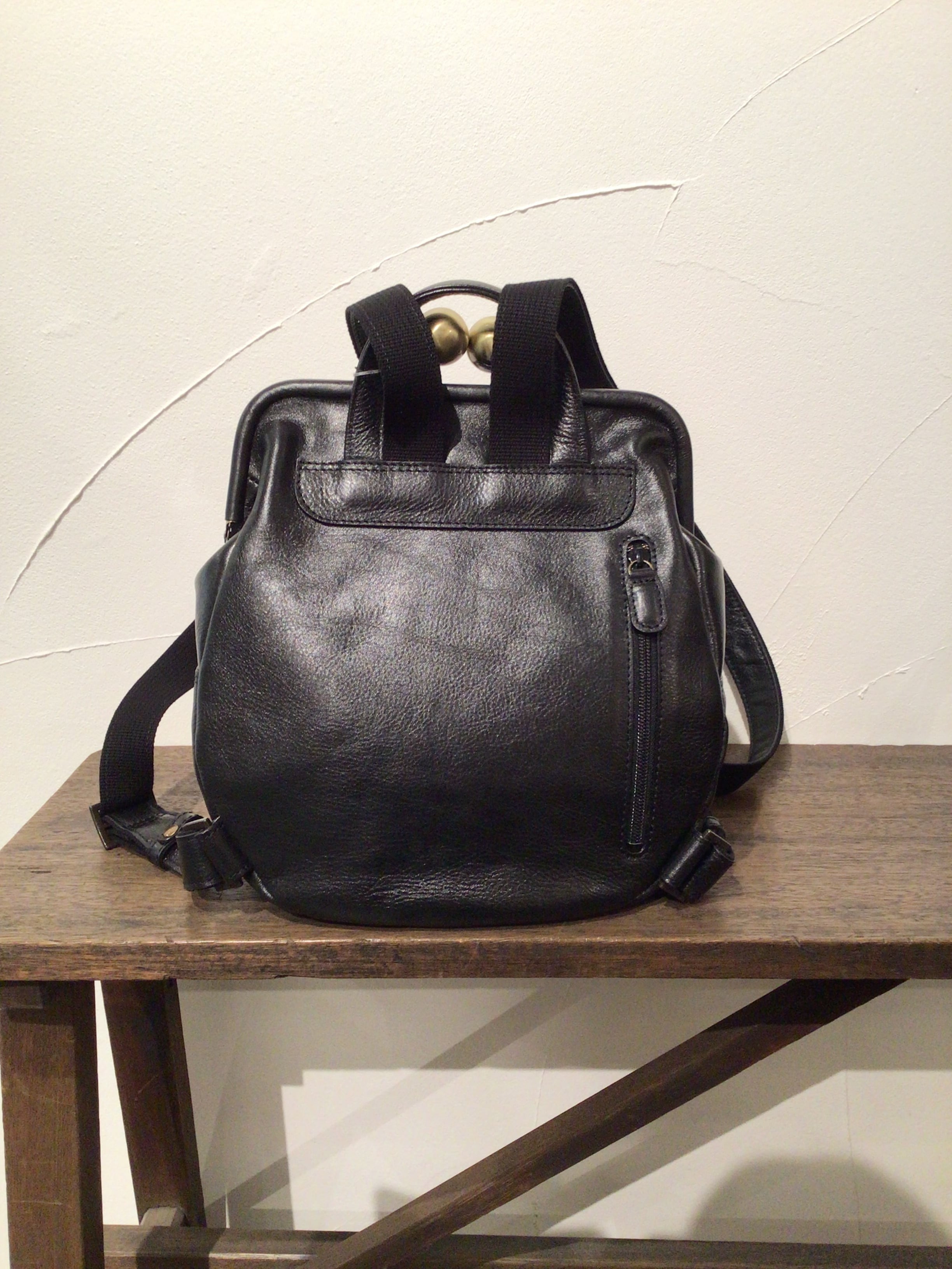 オリジナルバイカラーがま口リュック | すげ蔵