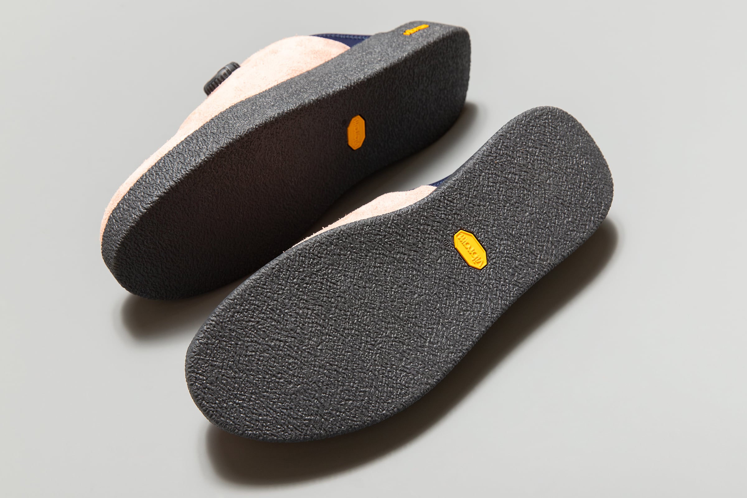 pg EMPTY | PNK | PLAYGROUND | スニーカーショップ