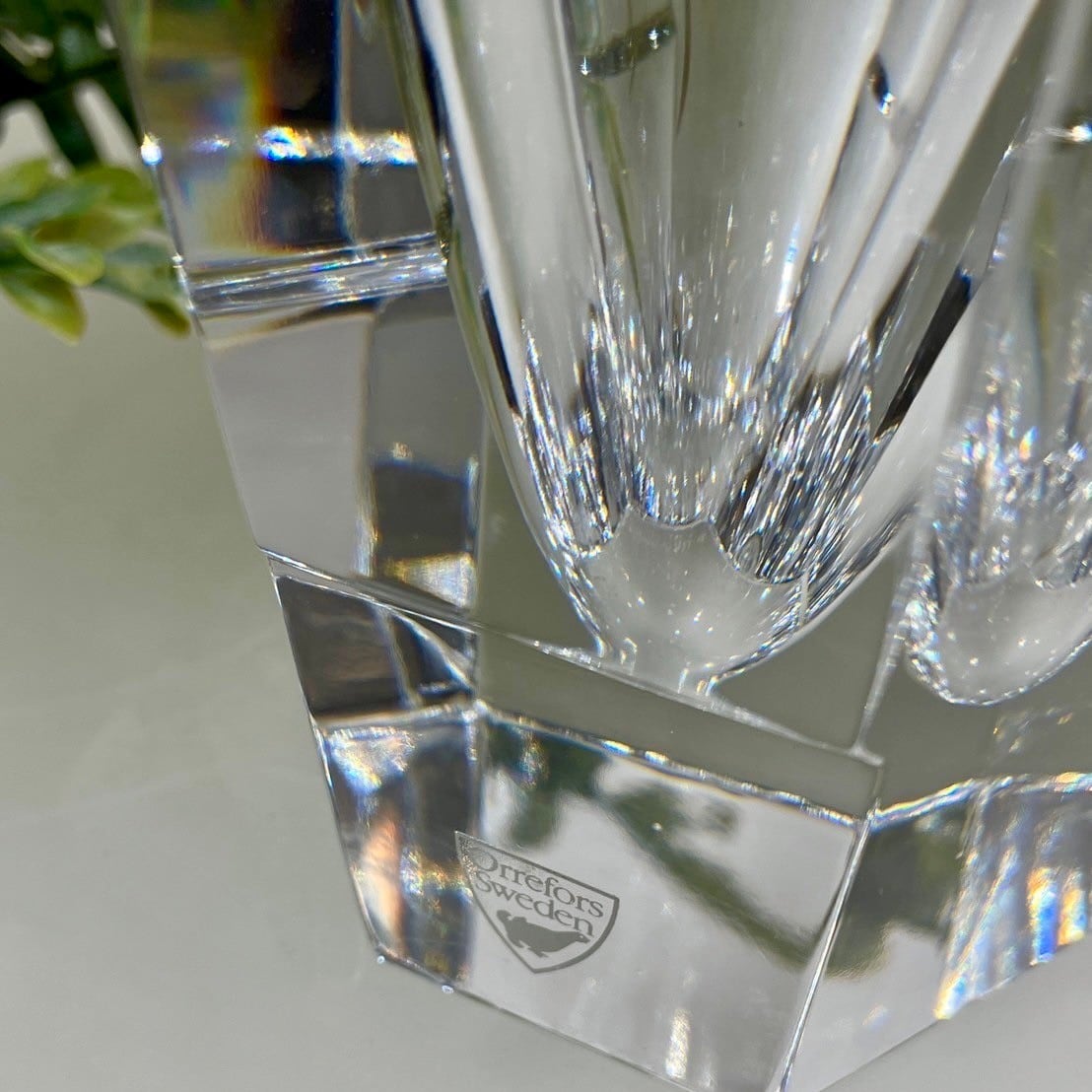 Sweden Orrefosのクリスタルガラスの置き物 Sweden Orrefosの