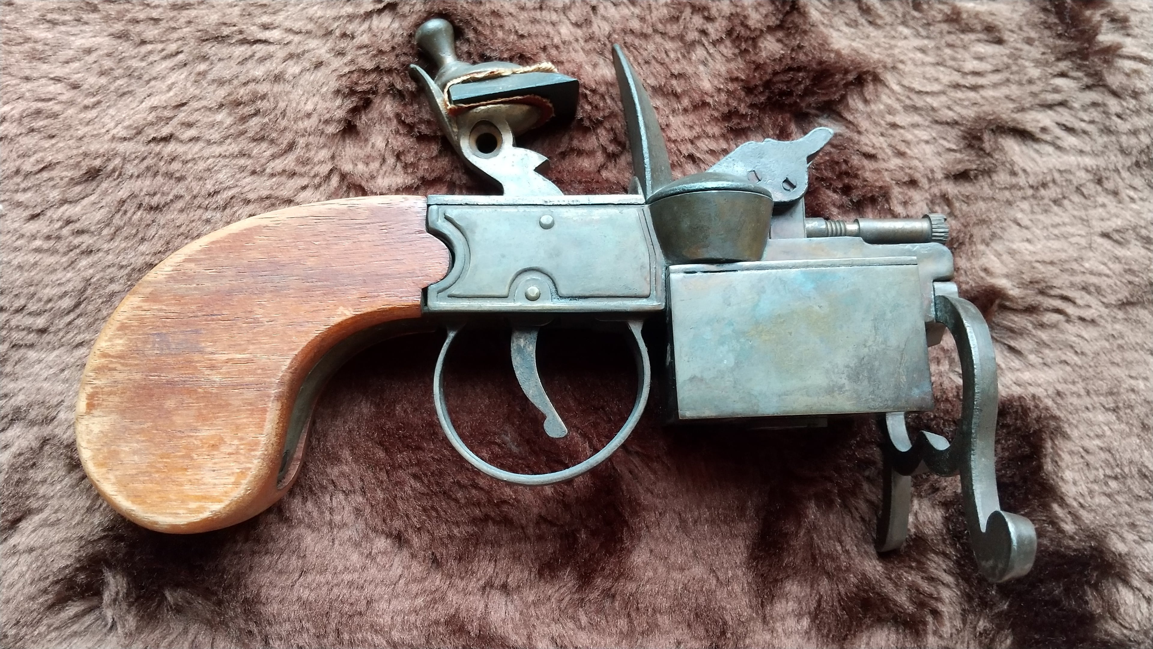 ae3c1772a8a60c9508f30b0cf27a40