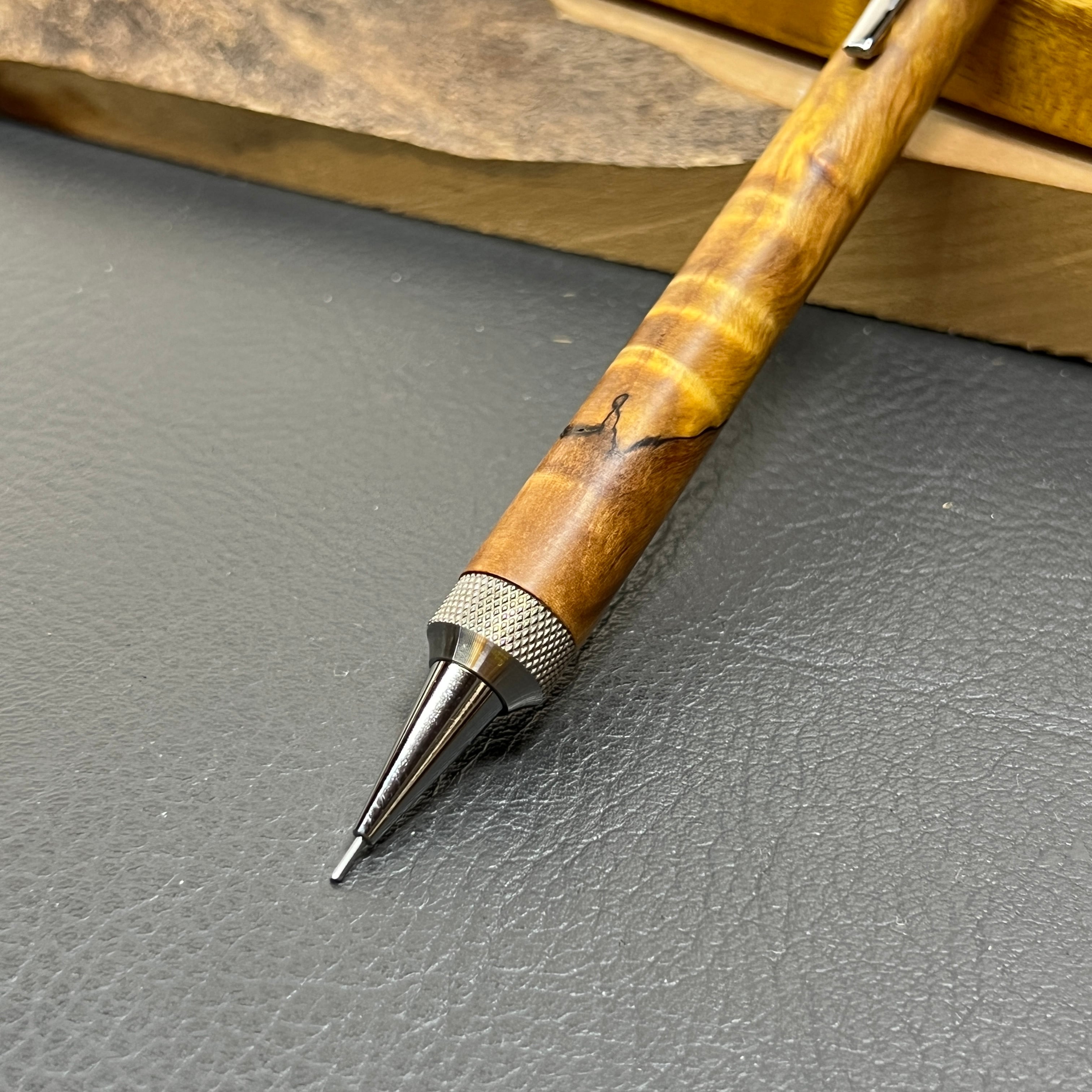 22栃縮杢スポルテッドスタビ 木製シャーペン 強低重心R ローレット