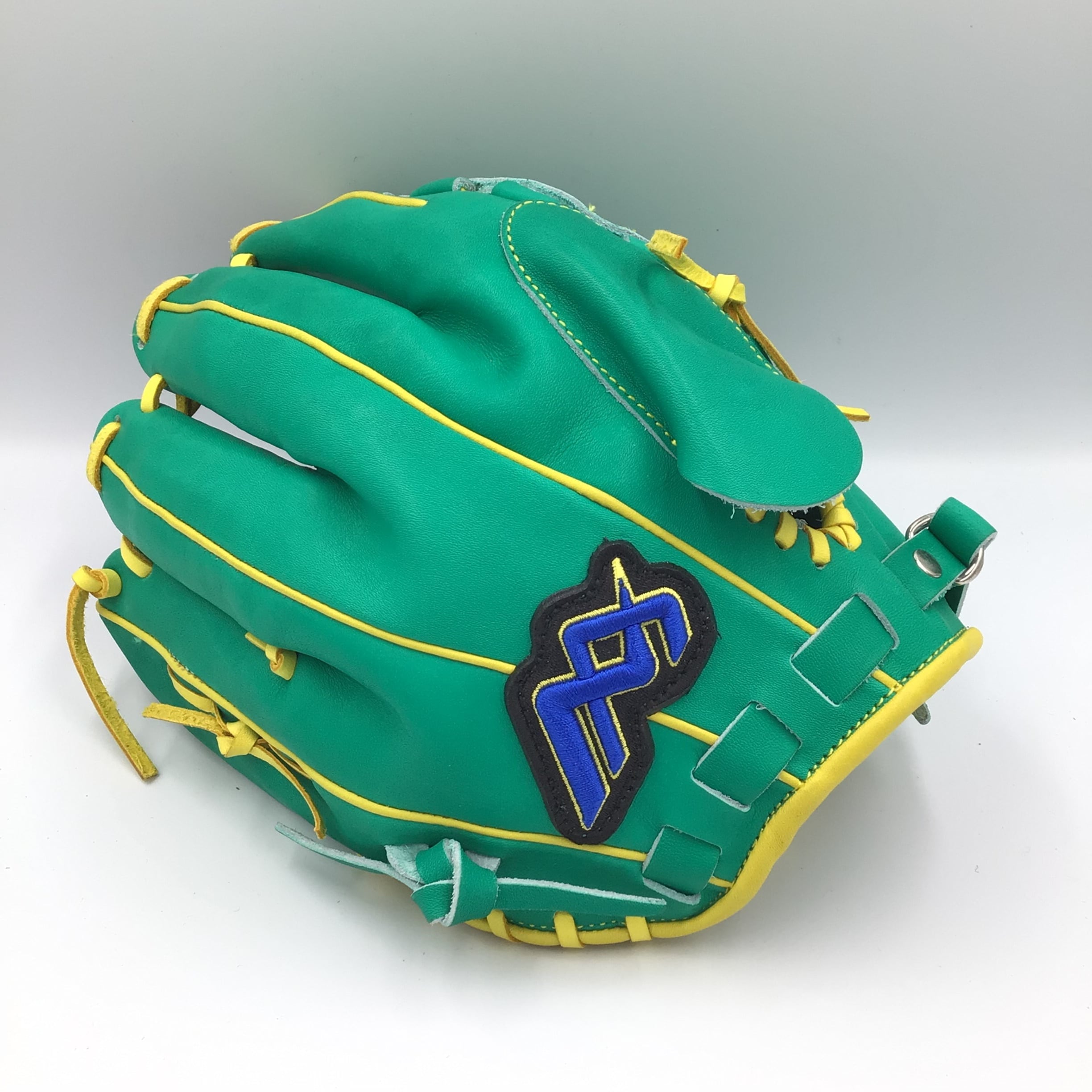 軟式ライナーバック投手用 縦型 | maxglove