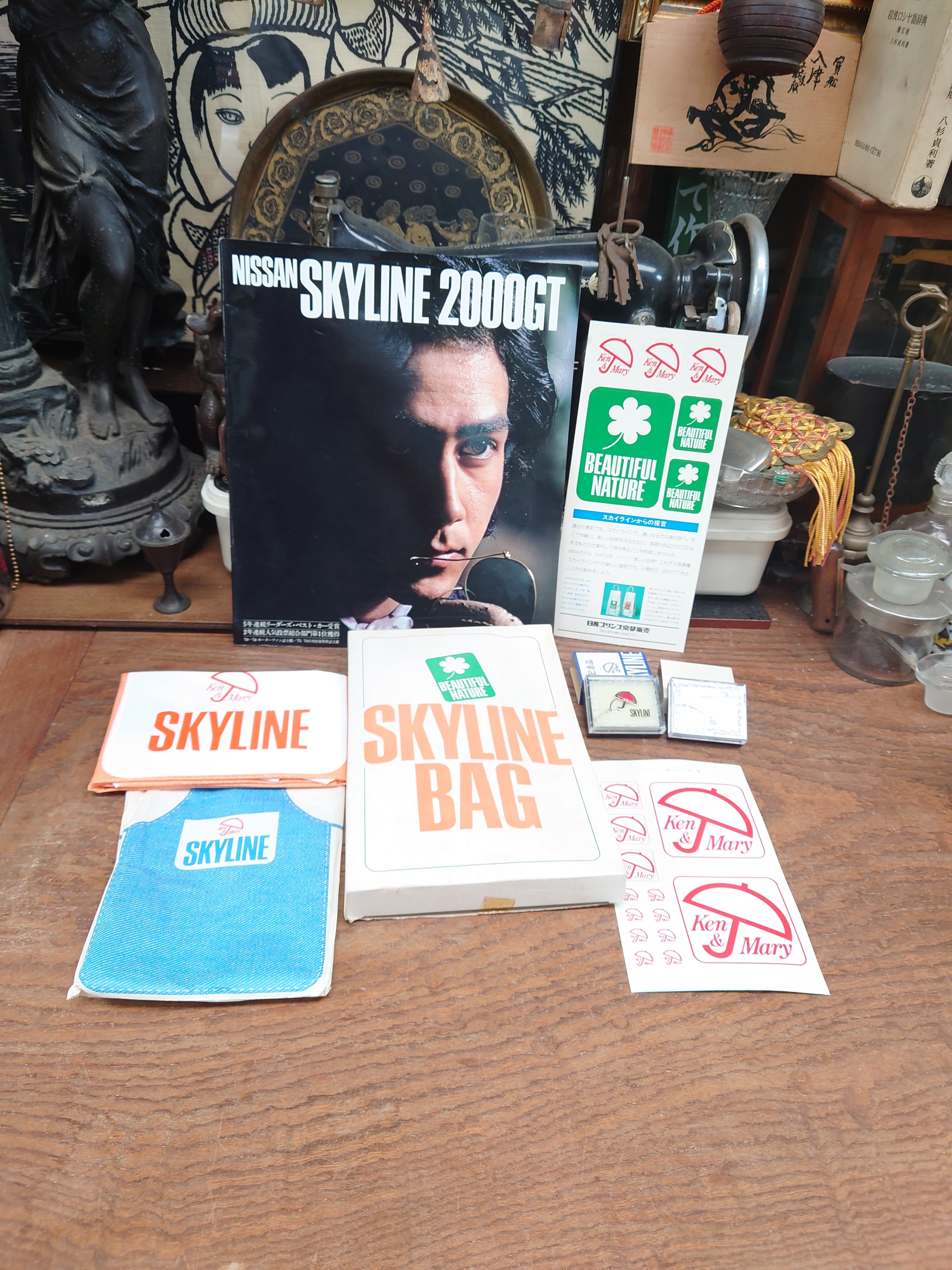 送料込み】【希少】ケンメリ 2000GTカタログ+ タイピン2個+ノベルティ