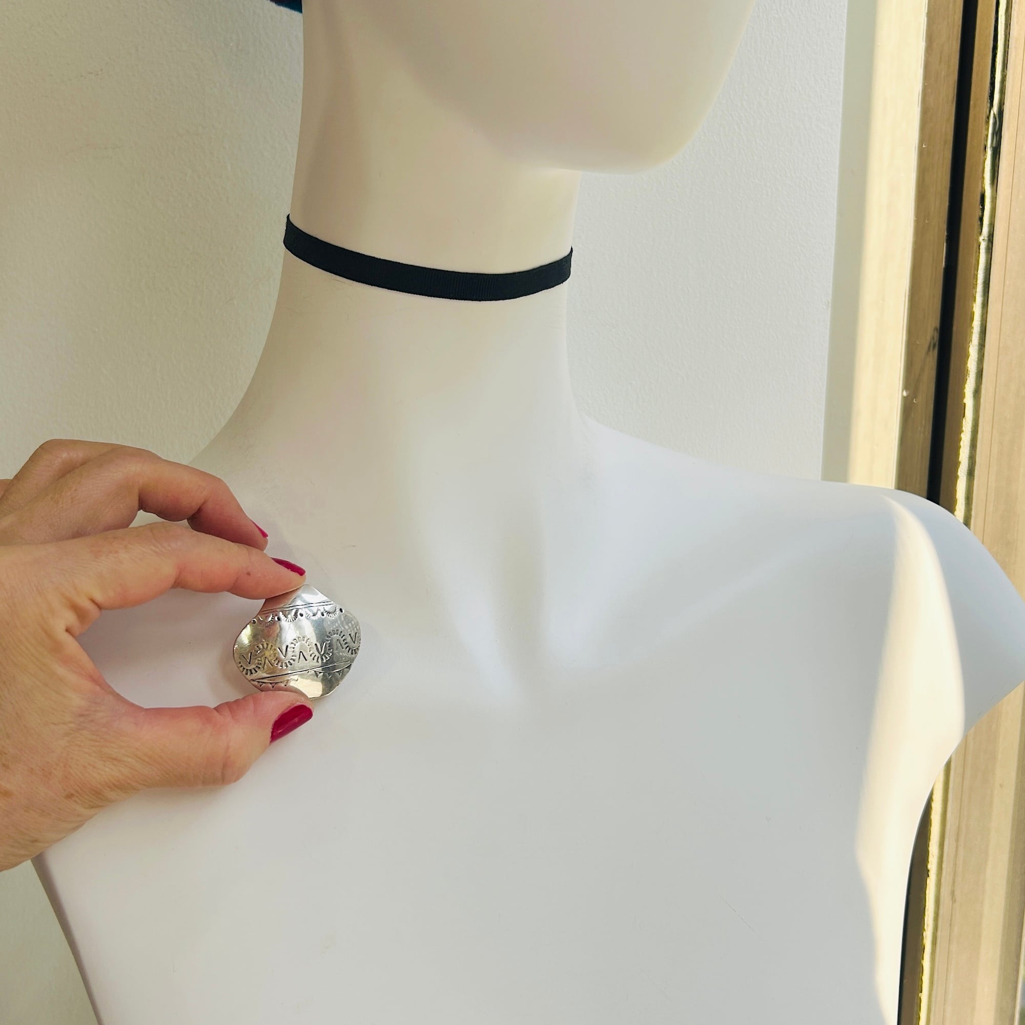 Native American シルバーVASE ブローチ | Milo Antiques & Vintage