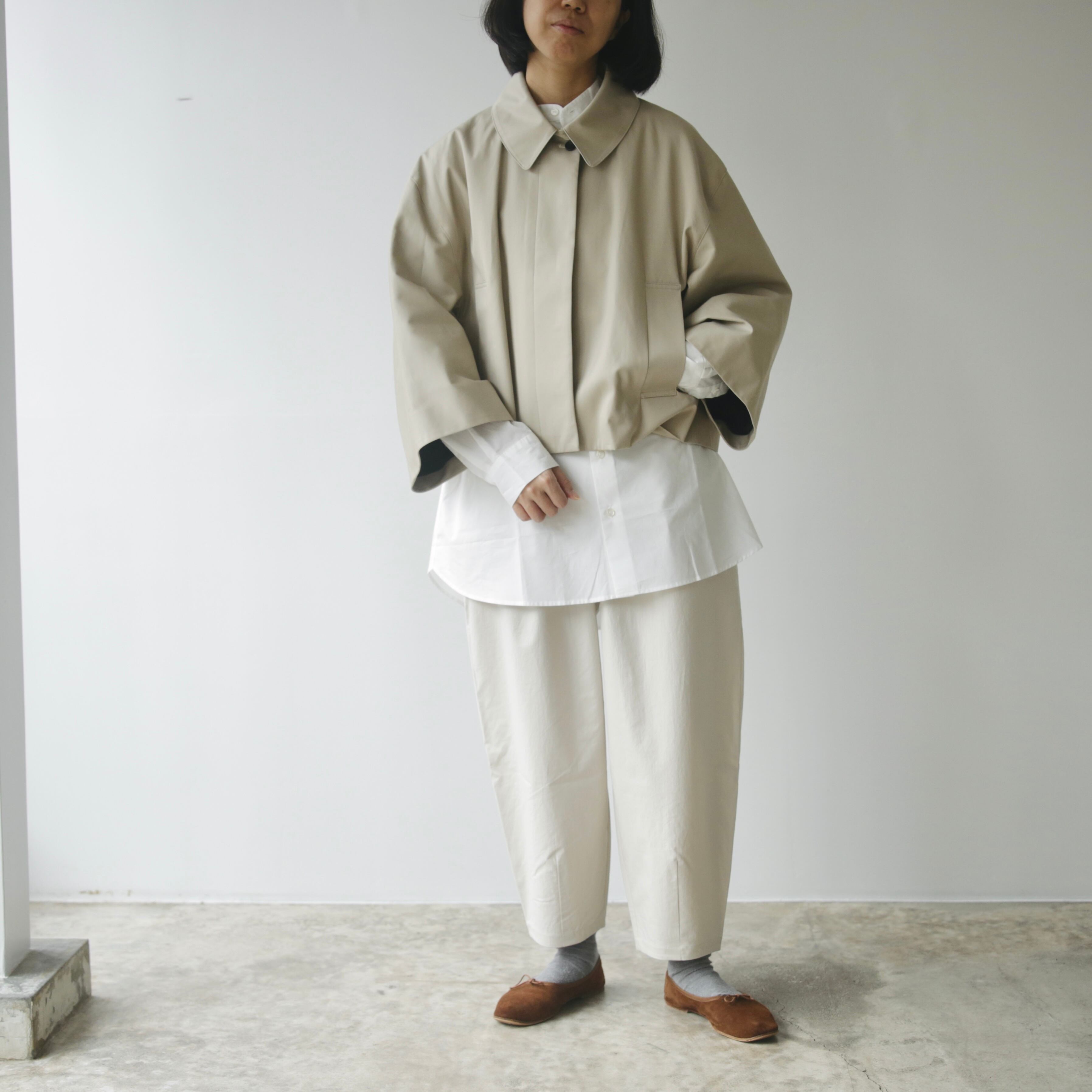 TENNE HANDCRAFTED MODERN ショートケープコート | Vie