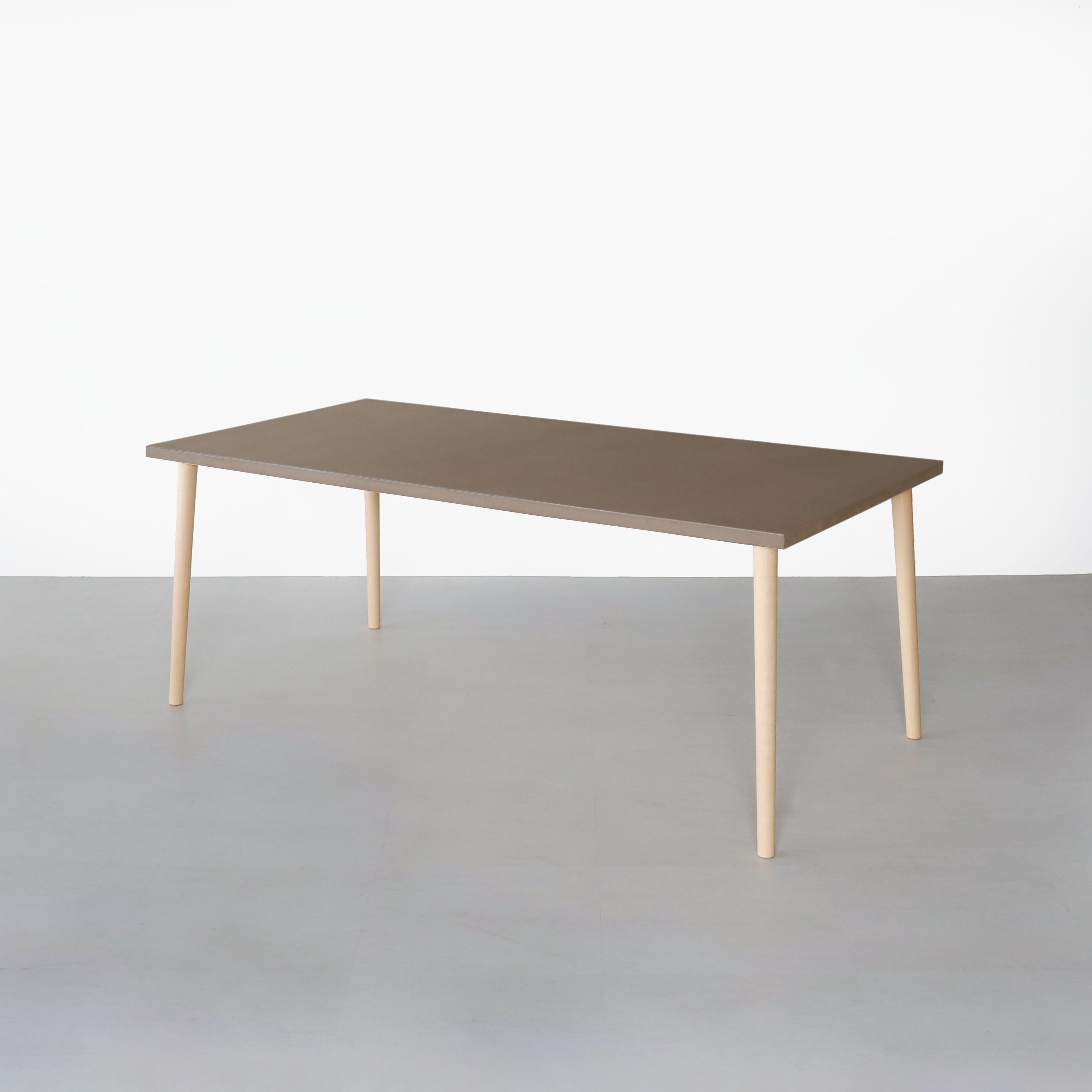 モールテックス ダイニング テーブル Brown-original （鉄脚／木製脚