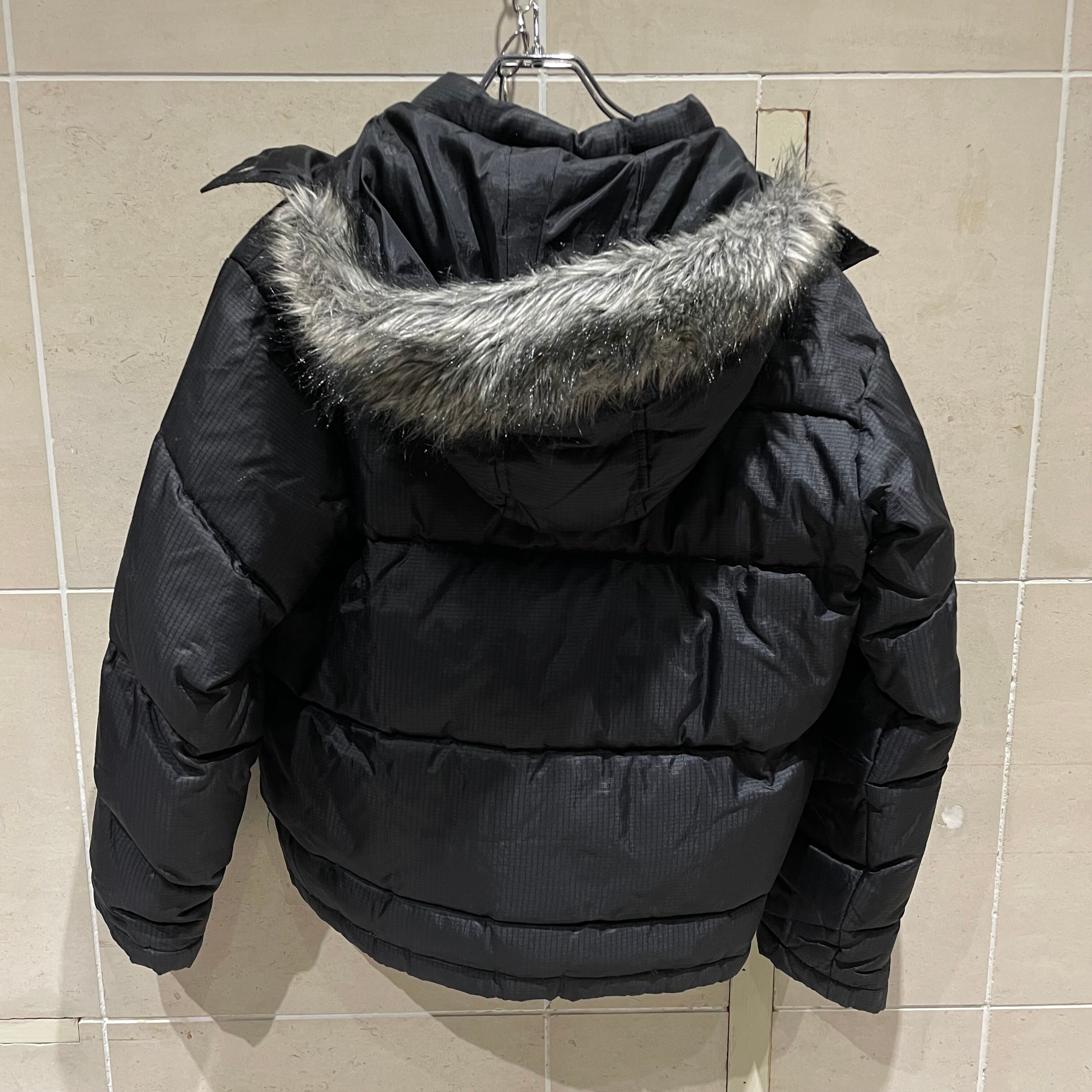 Y2K ファーダウンジャケット ブラック ショート | 古着屋 PINK