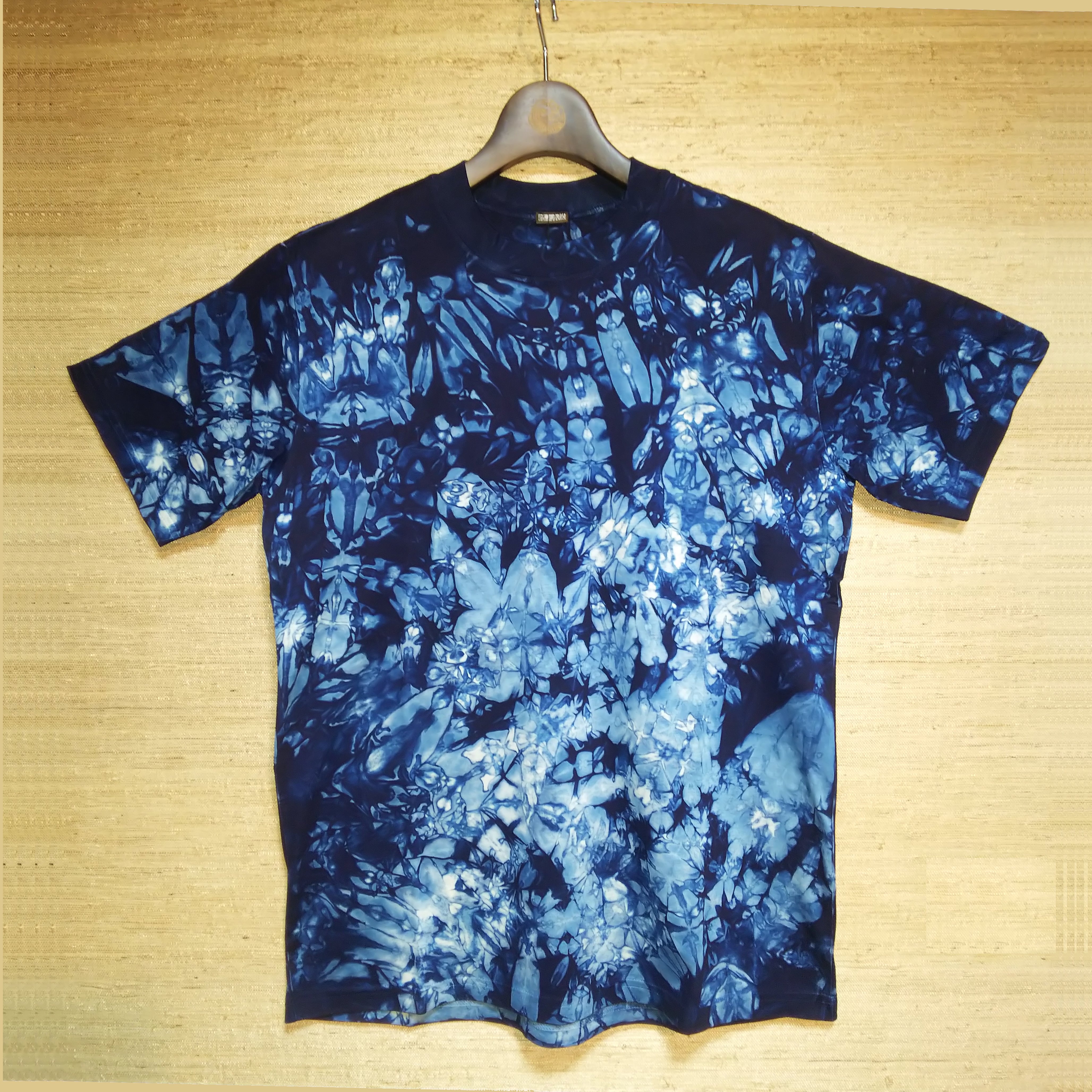 正藍染Tシャツ 紳士「銀河」 | 郡上本染 渡辺染物店