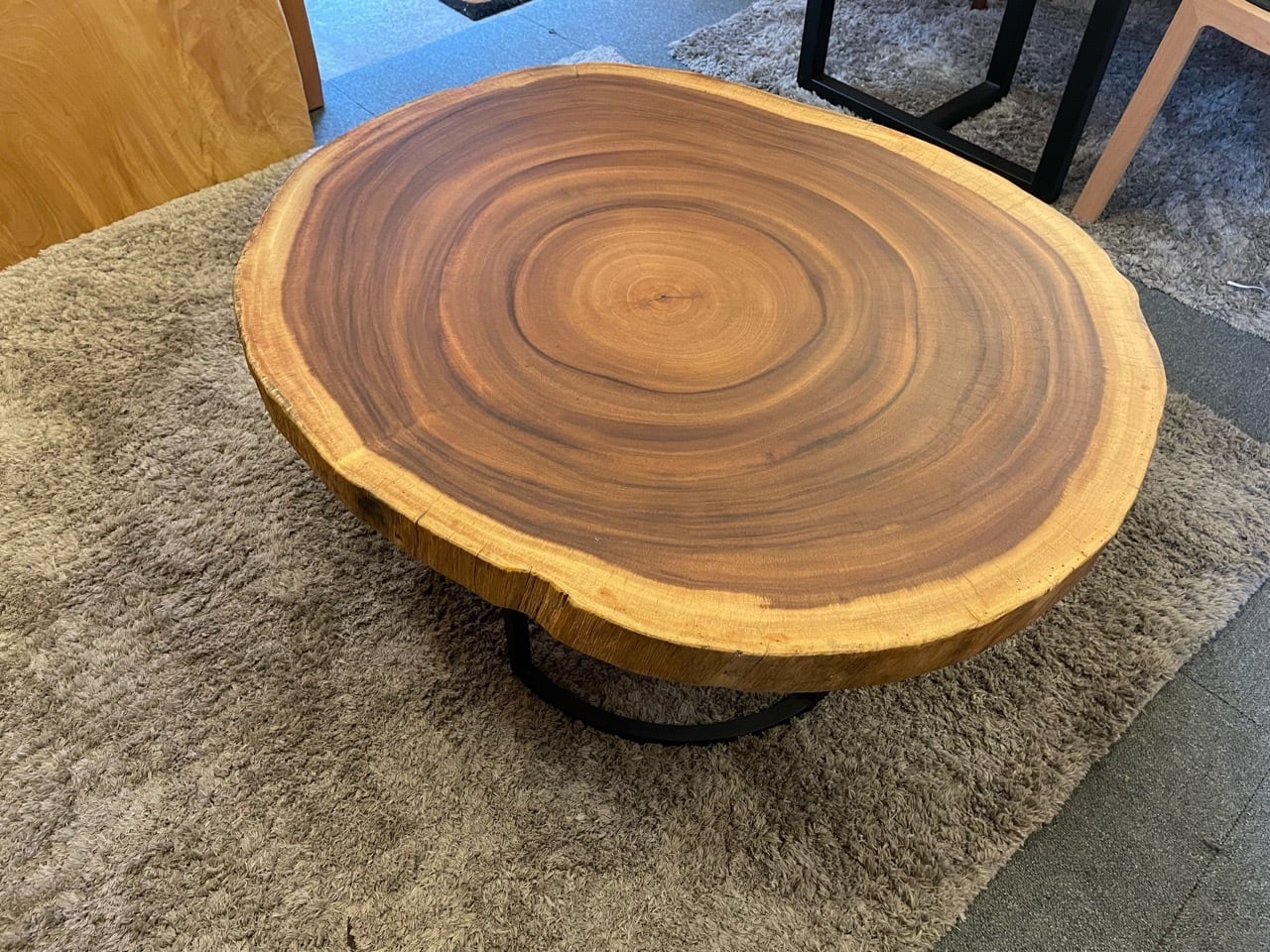 モンキーポッド_910×670×50_浅草本店_テーブル天板/輪切り 231832