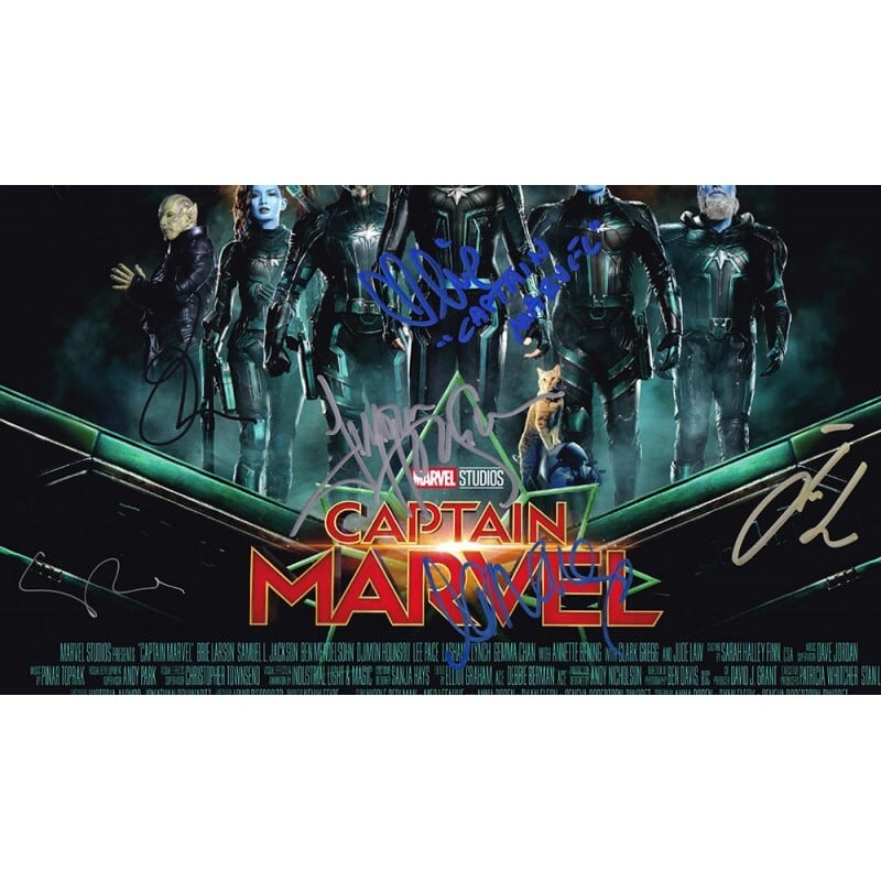 Captain Marvel(キャプテンマーベル) 【8名直筆サイン入りミニポスター