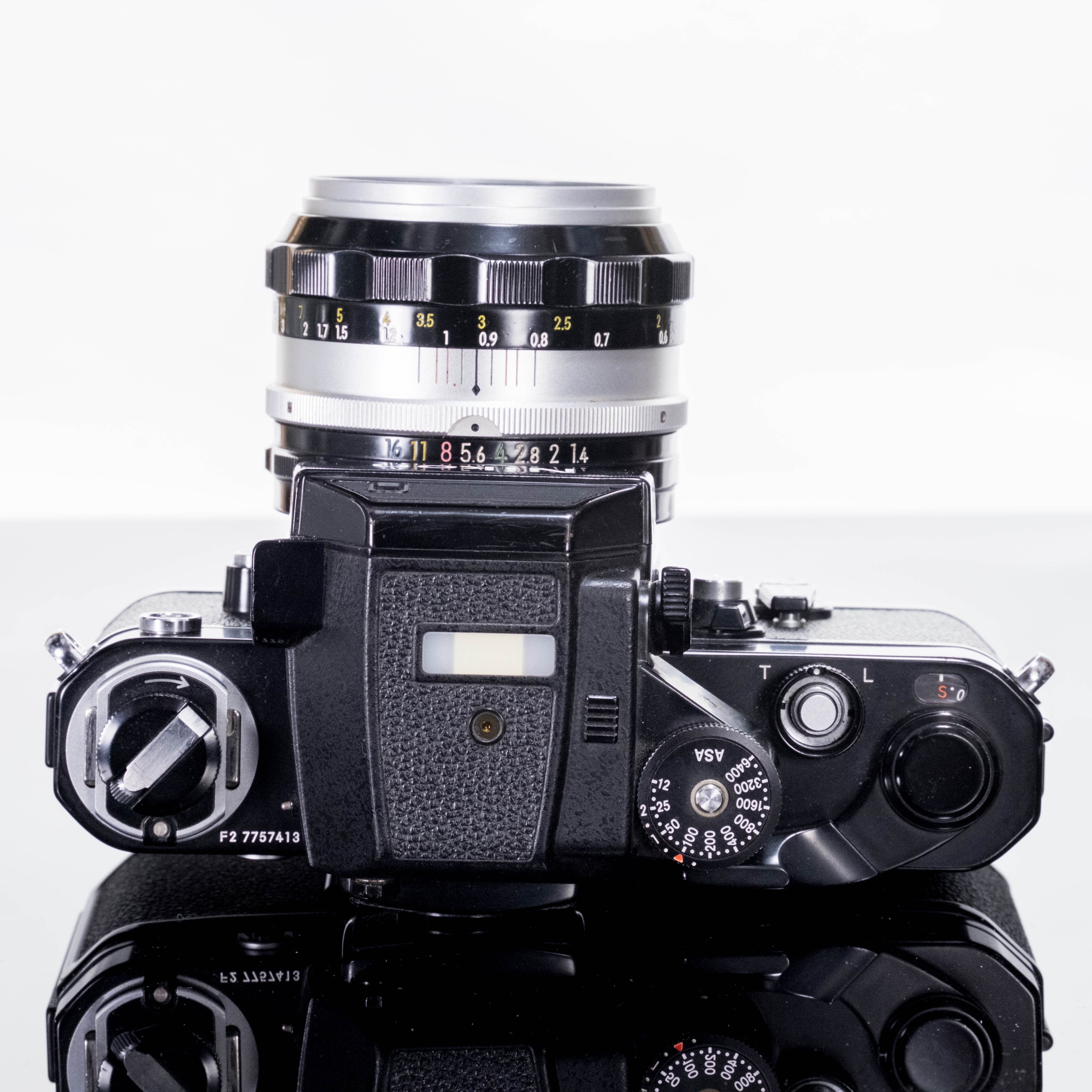 Nikon F2 フォトミック SB(DP-3) + NIKKOR-S Auto 50mm F1.4 【ランクA