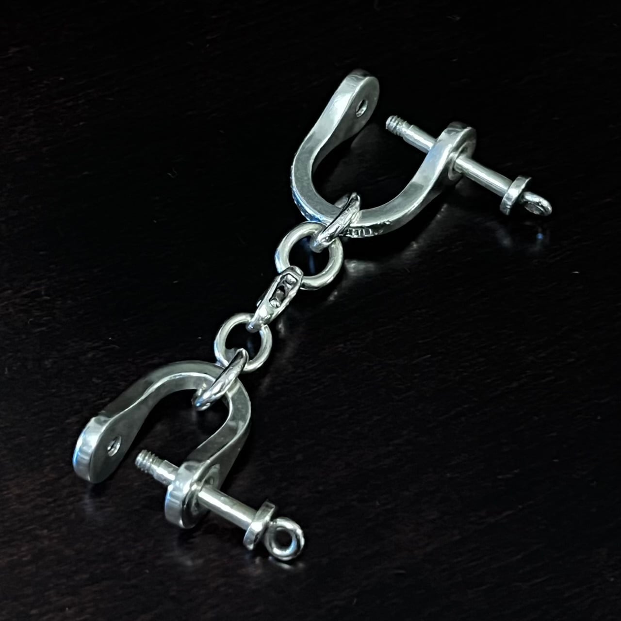 VINTAGE TIFFANY & CO. Double Shackle Key Chain Sterling Silver