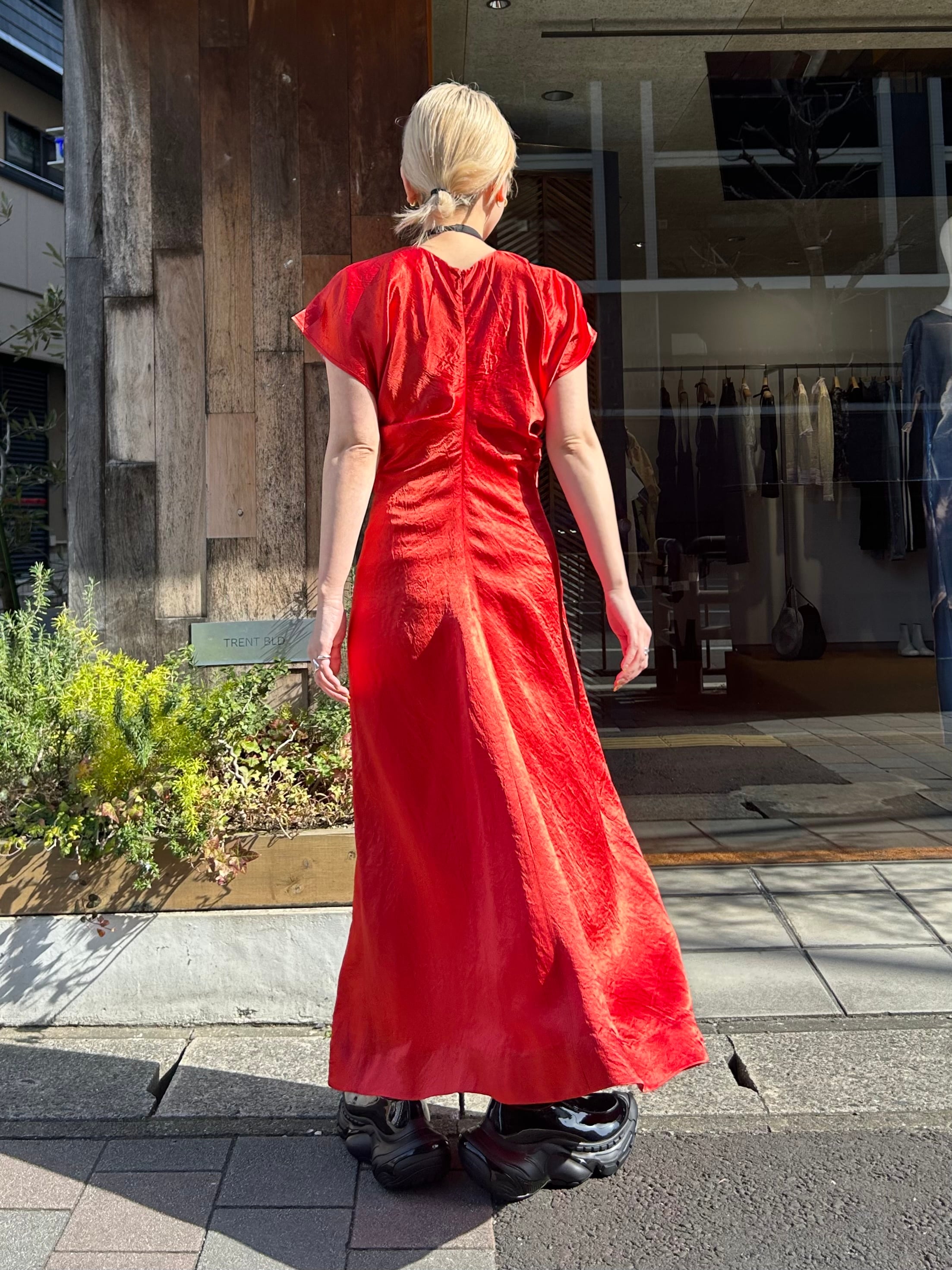 25SS】AKIKOAOKI アキコアオキ / HANNNA 01 / ワンピース | TRENT online