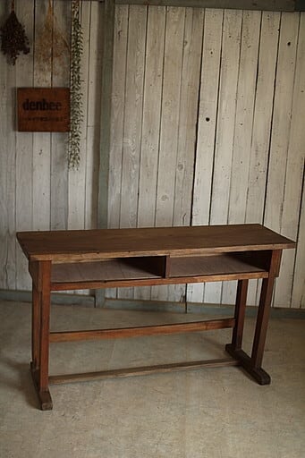 b28df2604dd1cf9df230947b7a54ee