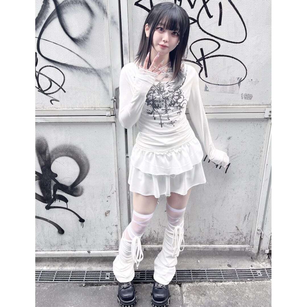 LACE UP ルーズニーハイレッグウォーマー | VOLCAN&APHRODITE