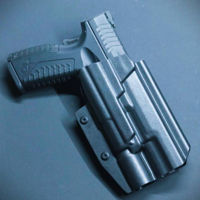 六七五 XDM-40 X300U ライト 専用 ホルスター 右用 Blackカラー 国内