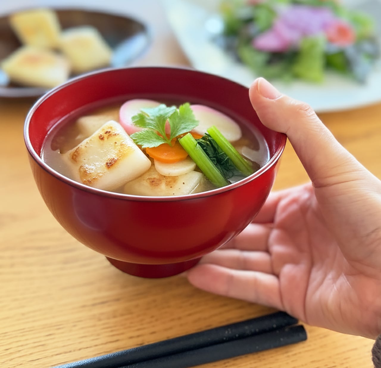 丼、うどん、お蕎麦、お雑煮にピッタリの大きなお椀。【 合鹿椀 】 色
