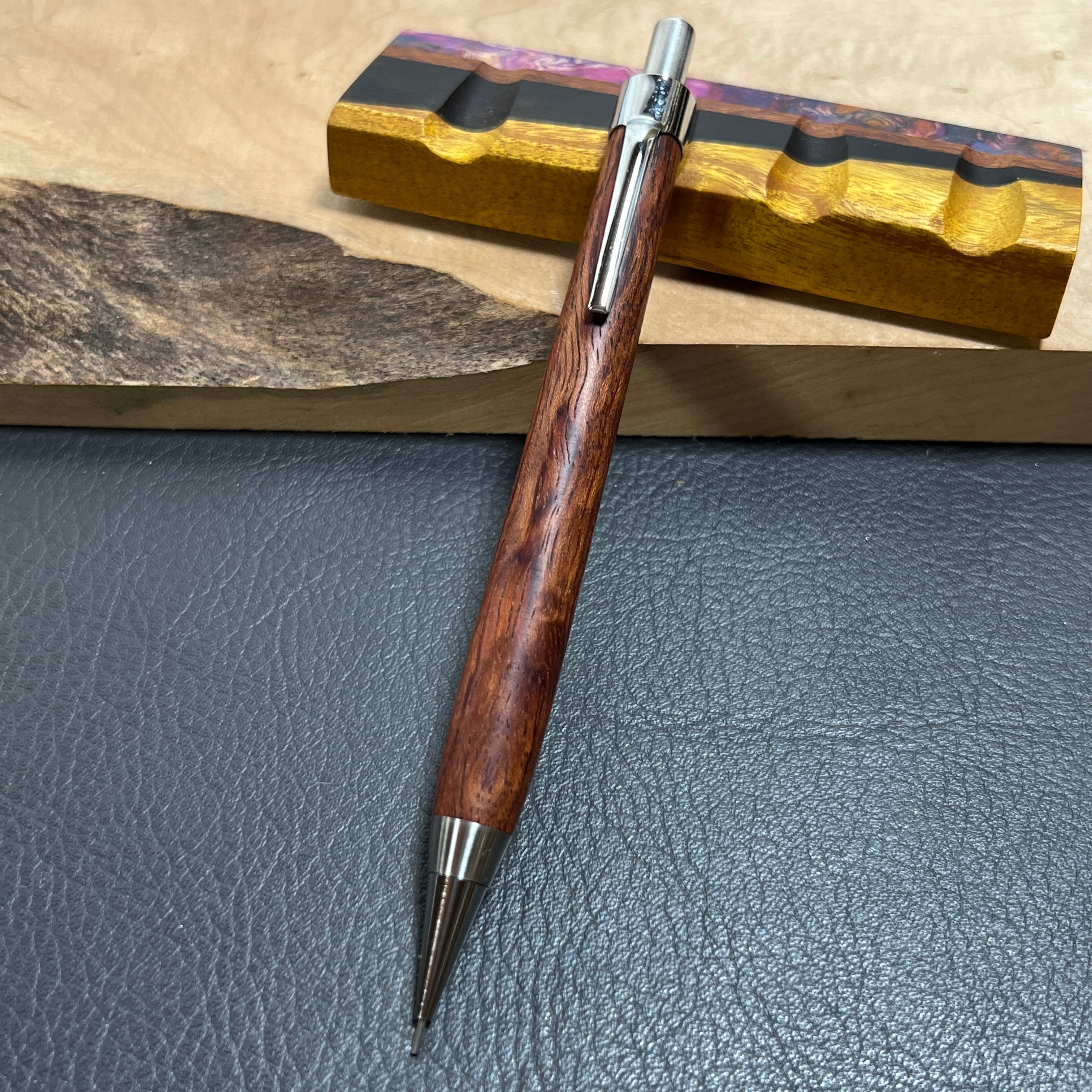 b4afb6fbc297f945c9867c1cd4a006