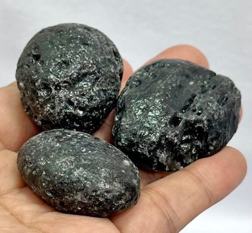 チンターマニストーン 原石 再入荷 人気 魅惑の原石 サフォーダイト