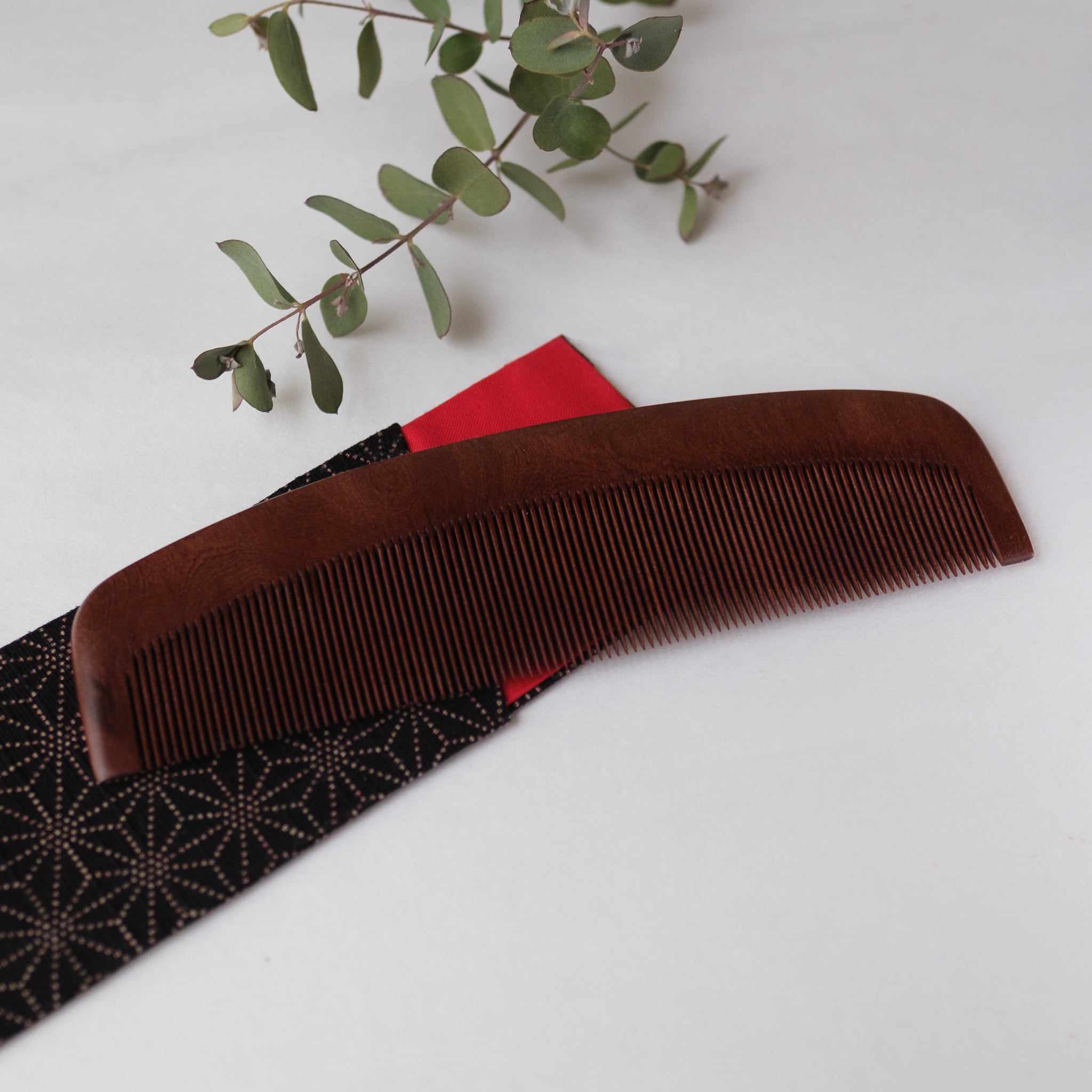 お六櫛 とかし櫛 5寸 | RESONANCE