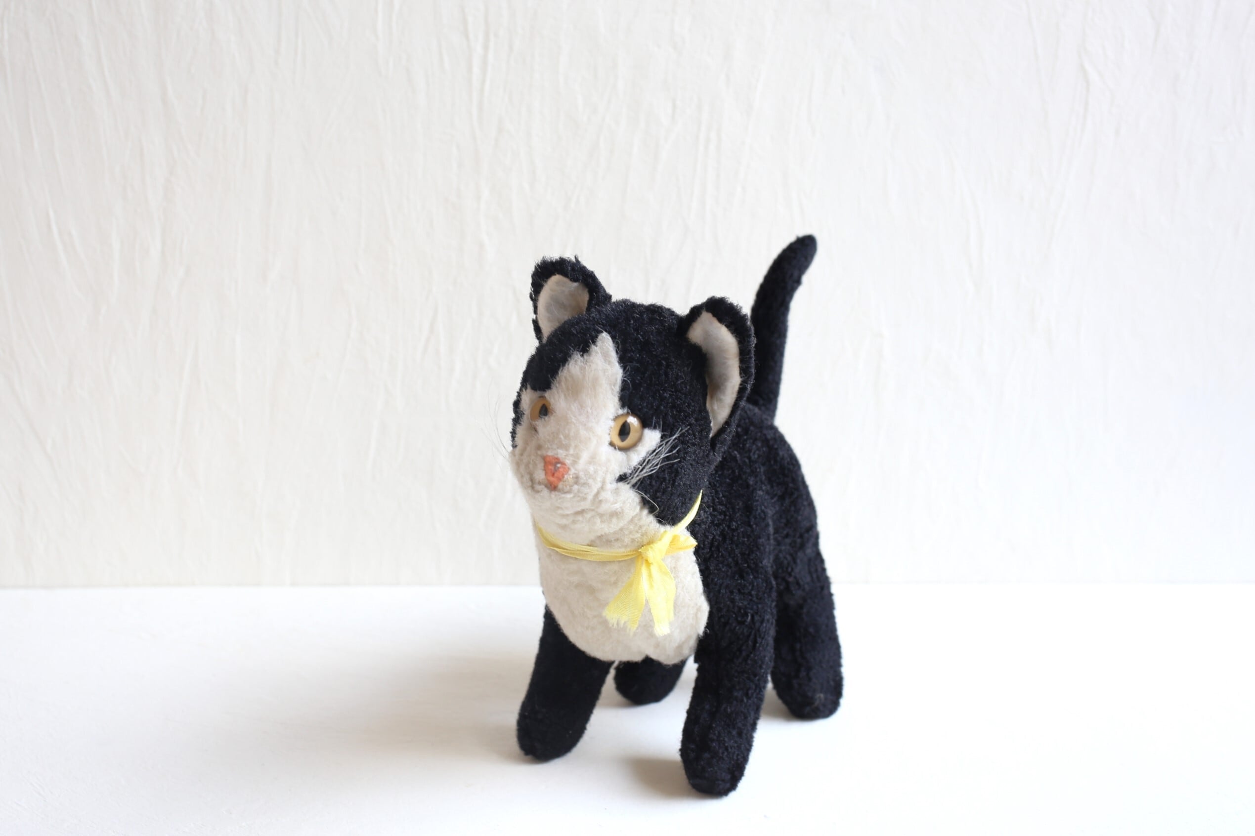 フランス アンティーク ヴィンテージ ぬいぐるみ ソフトな白黒ネコ N